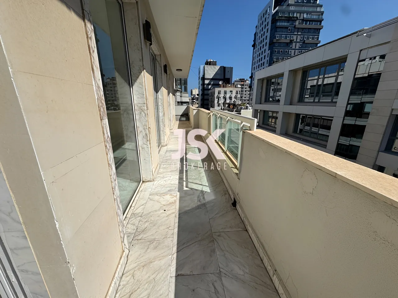 Loft for Sale in Ras