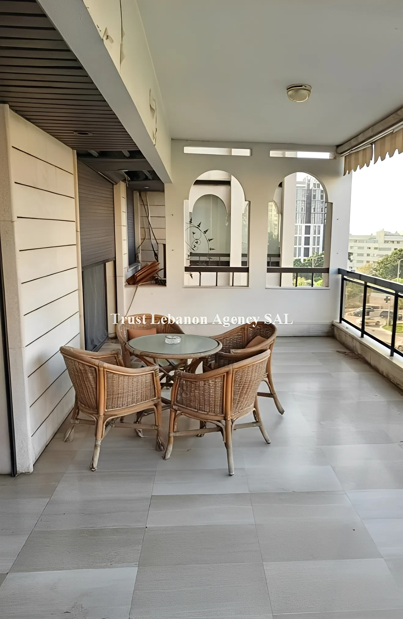 Apartment for Sale in Jnah Beirut
