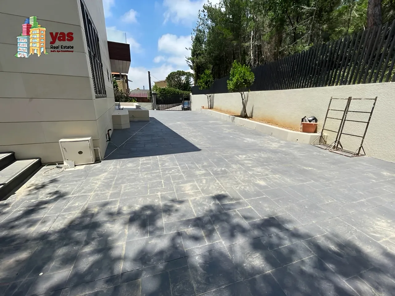 Warehouse for Sale in Baabdat
