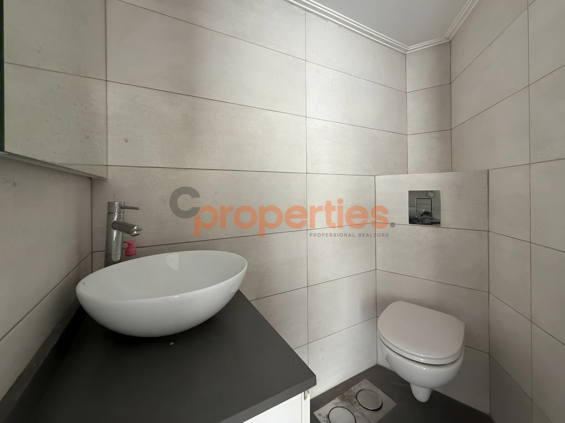 Office for Rent in Kaslik