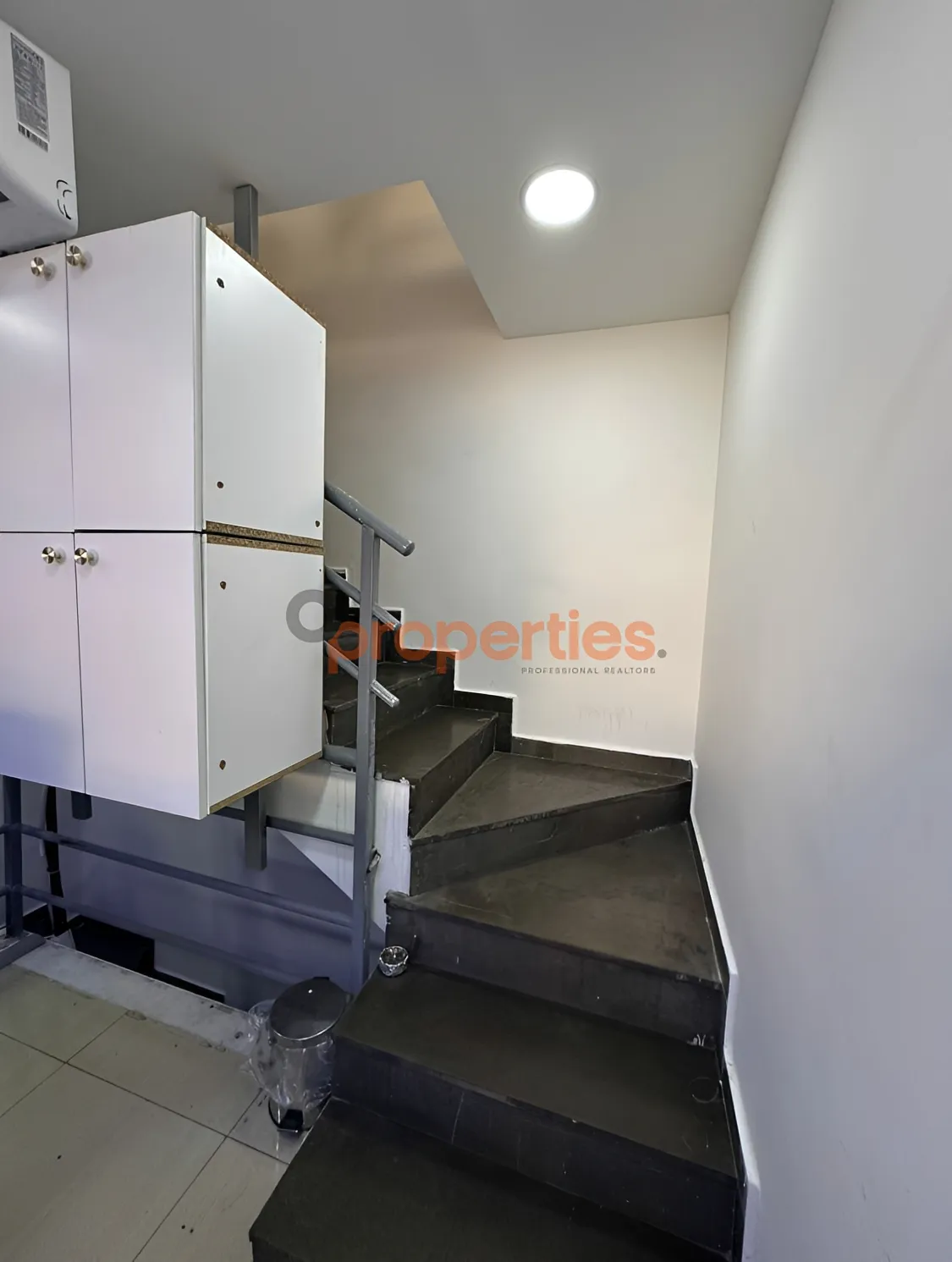 Shop for Rent in Ghazir