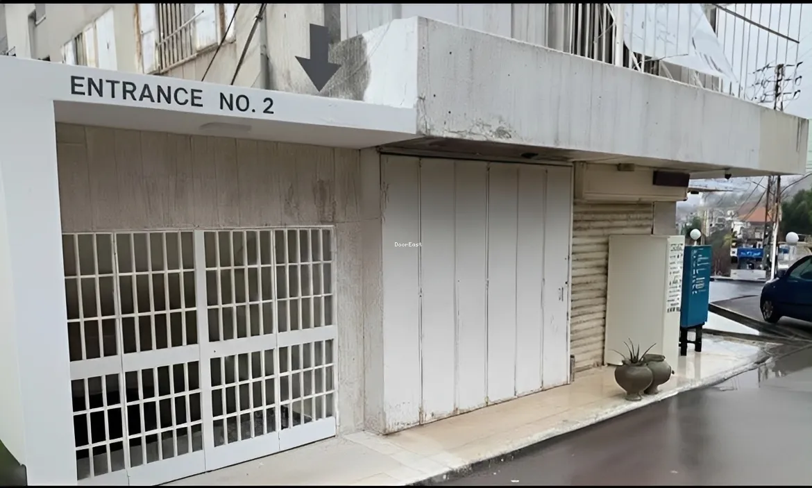 Shop for rent in Ajaltoun