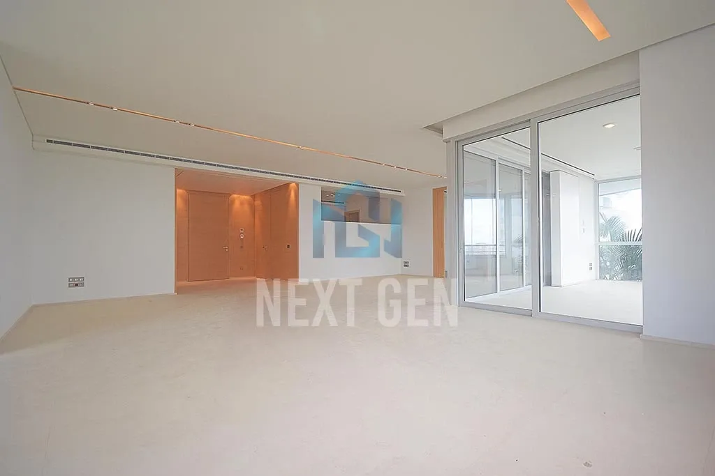 Apartment for sale in Clemenceau, Bayrut, Lebanon - 3 bed, 6 bath