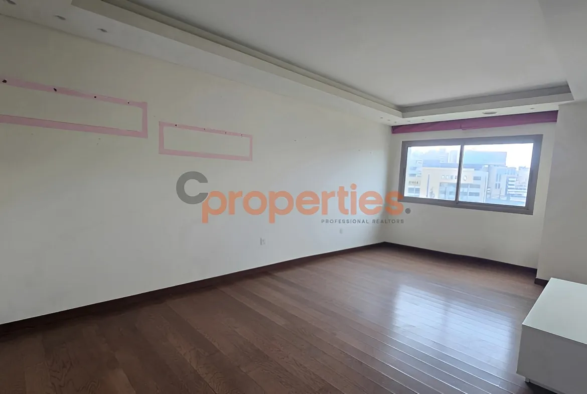 Apartment for Rent in Forn El Chebbak
