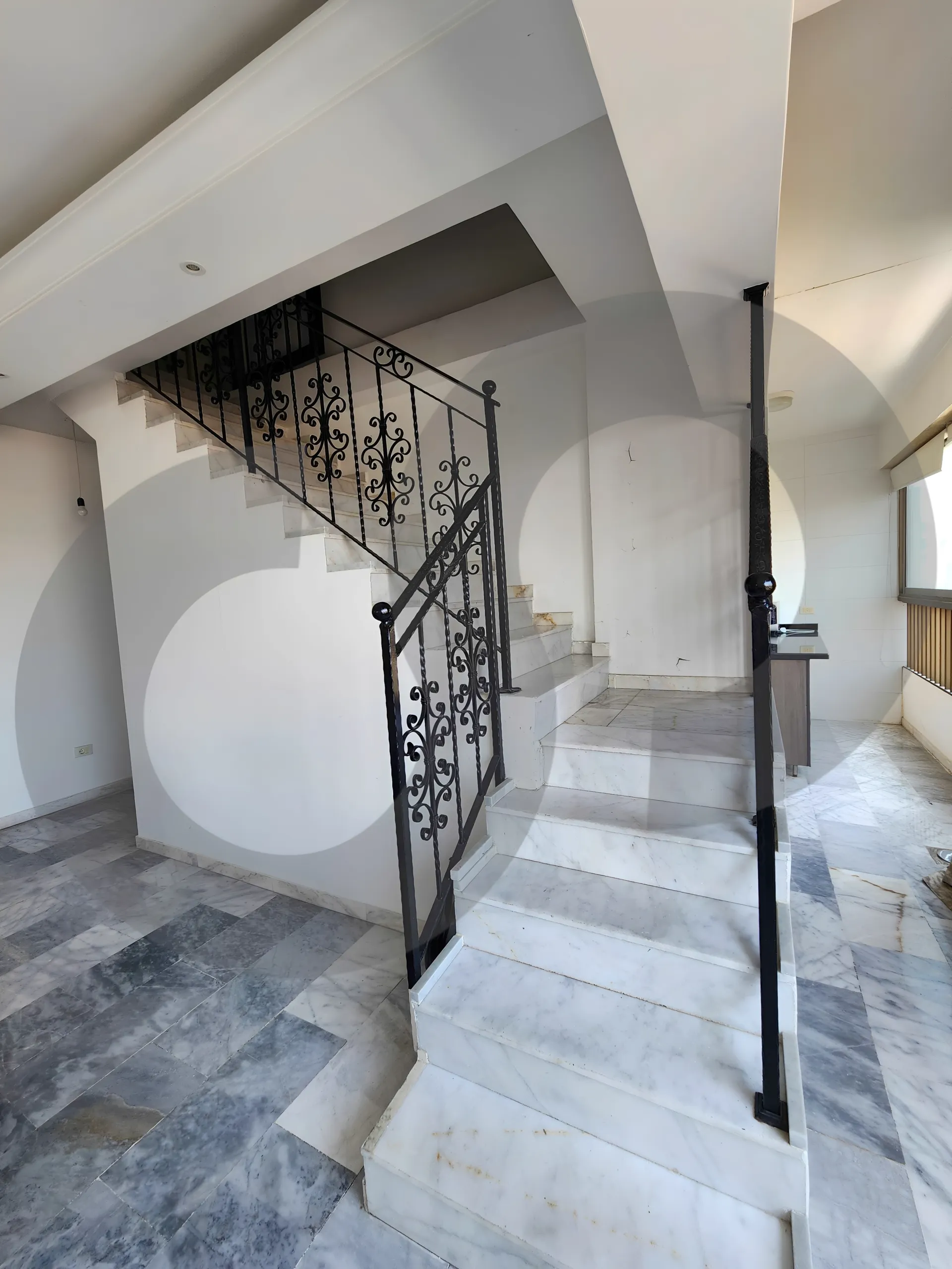 Apartment for Rent in Bourj Abi Haydar