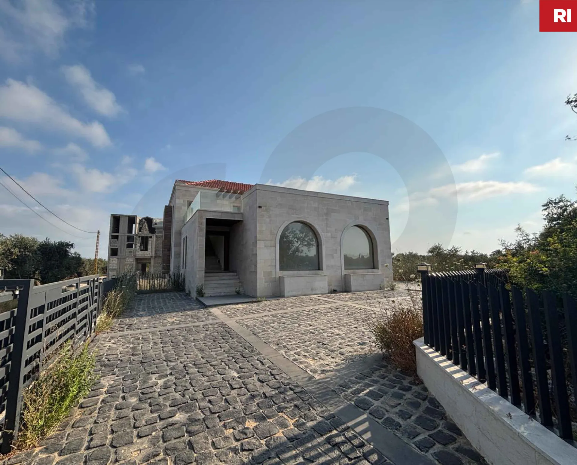 Villa for Sale in Batroun - 6 bed, 9 bath