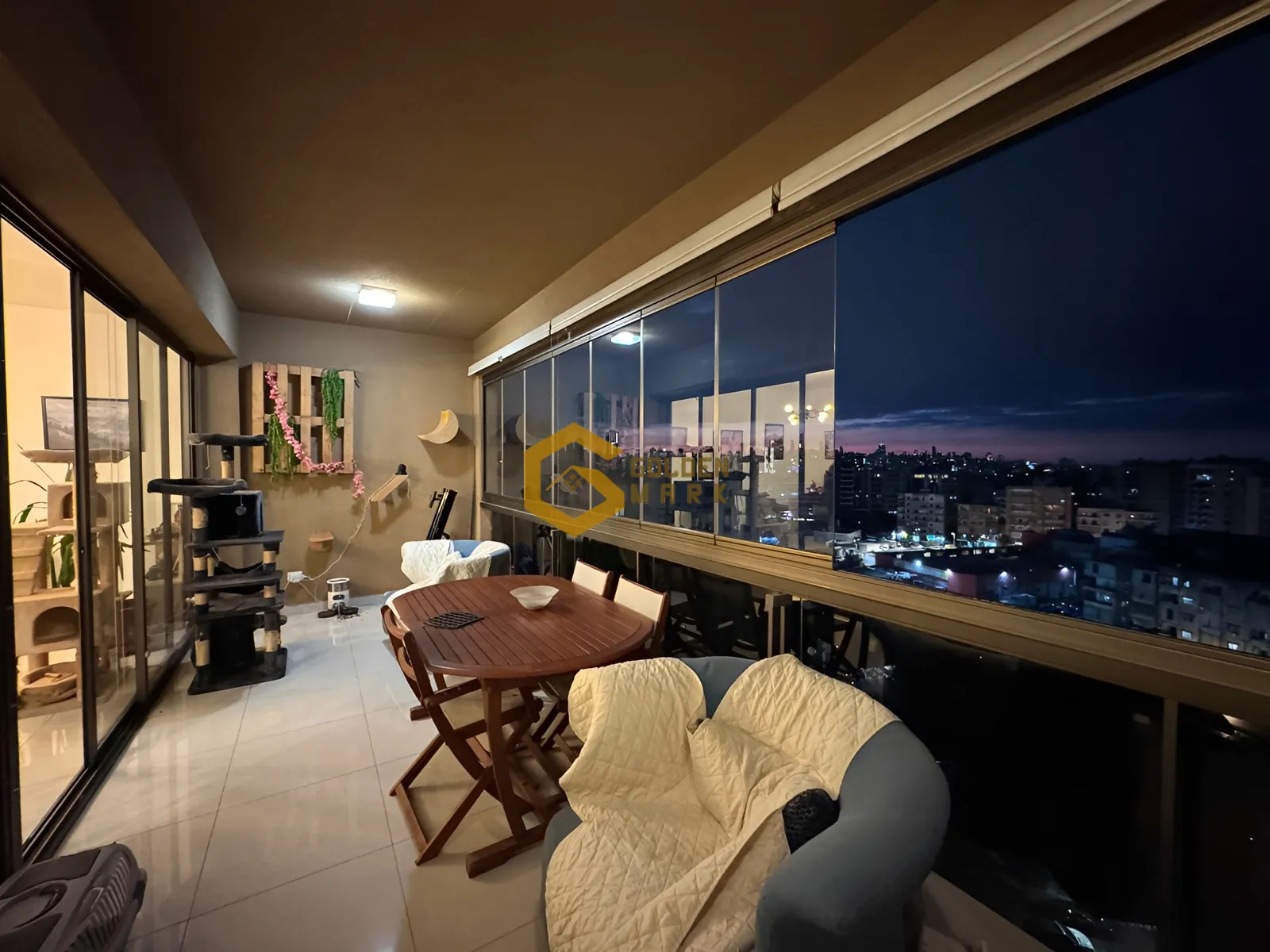 Apartment for Sale in Jdeideh - 3 bed, 3 bath