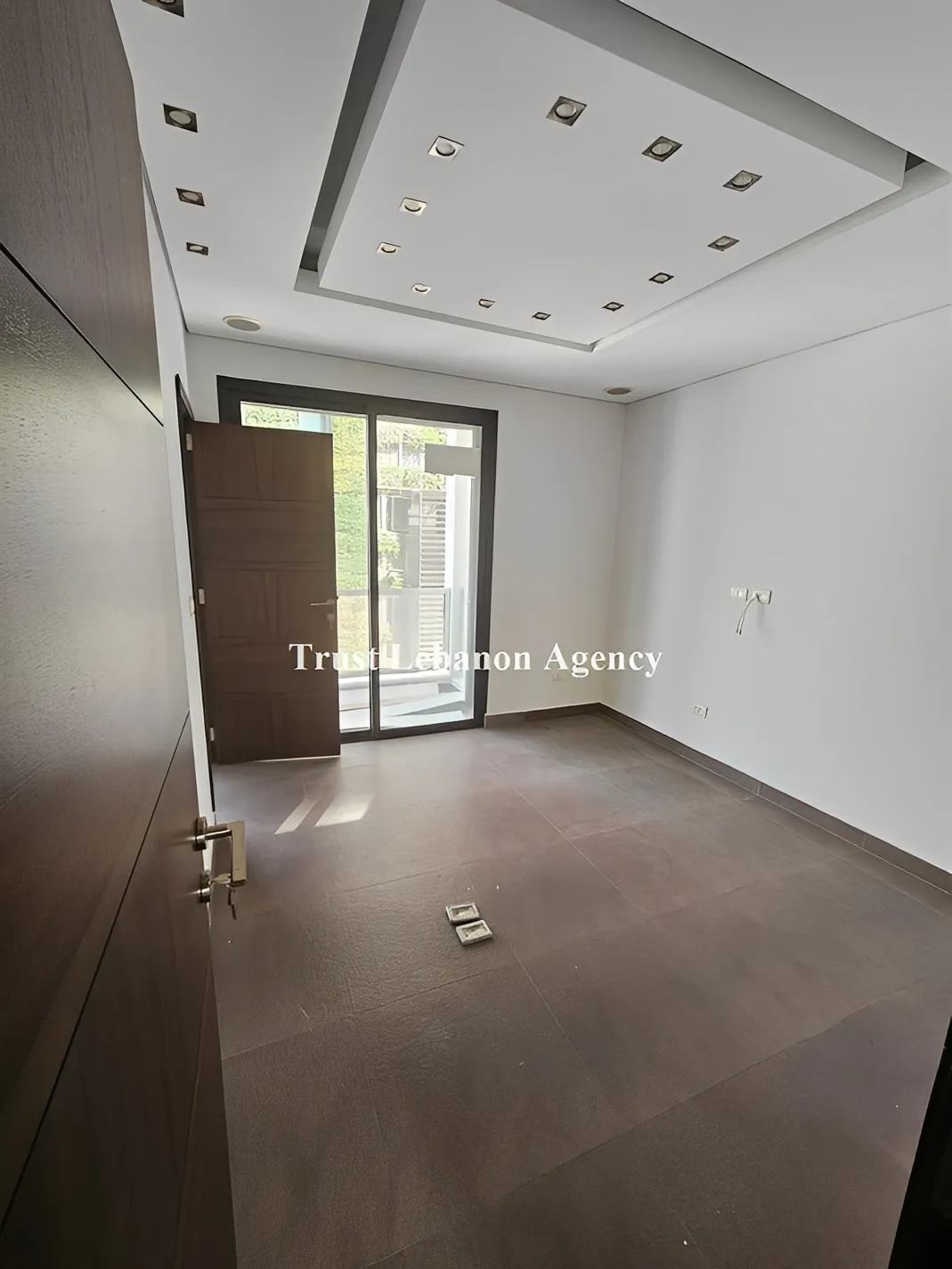 Office for rent in Achrafieh, Mar Michael
