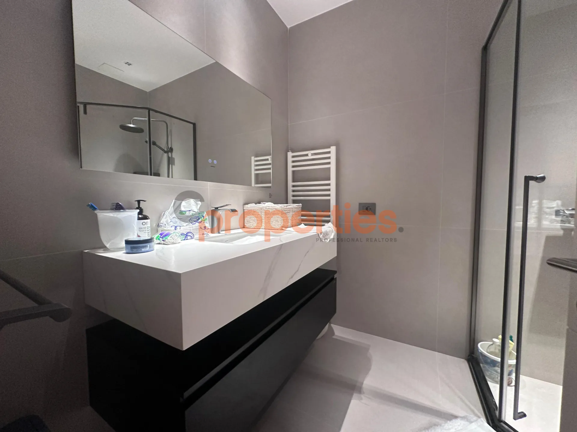 Apartment for Sale in Raoucheh