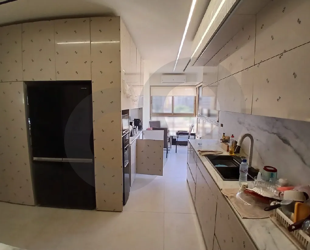 Apartment for Sale in Ain Al Mraiseh