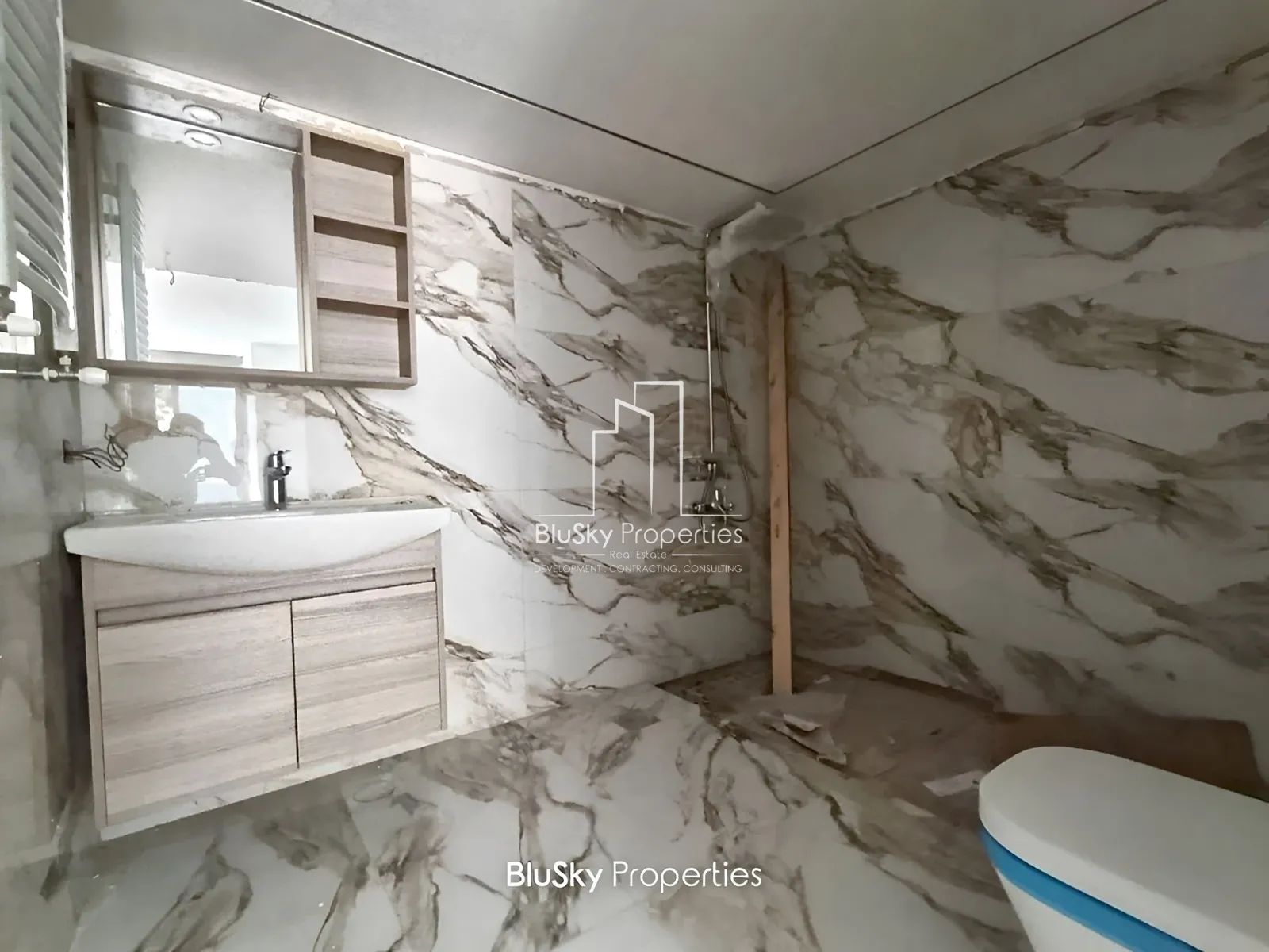 Apartment for Sale in Adma