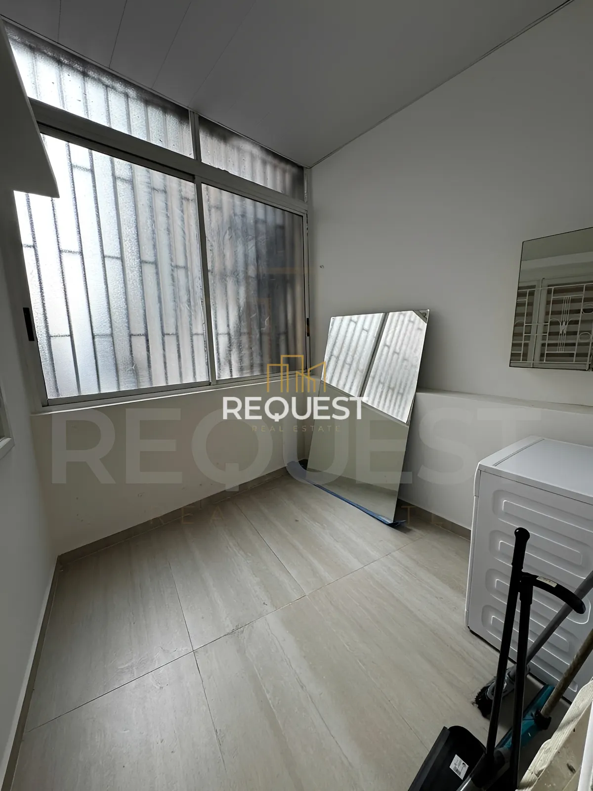 Apartment for rent in Achrafieh