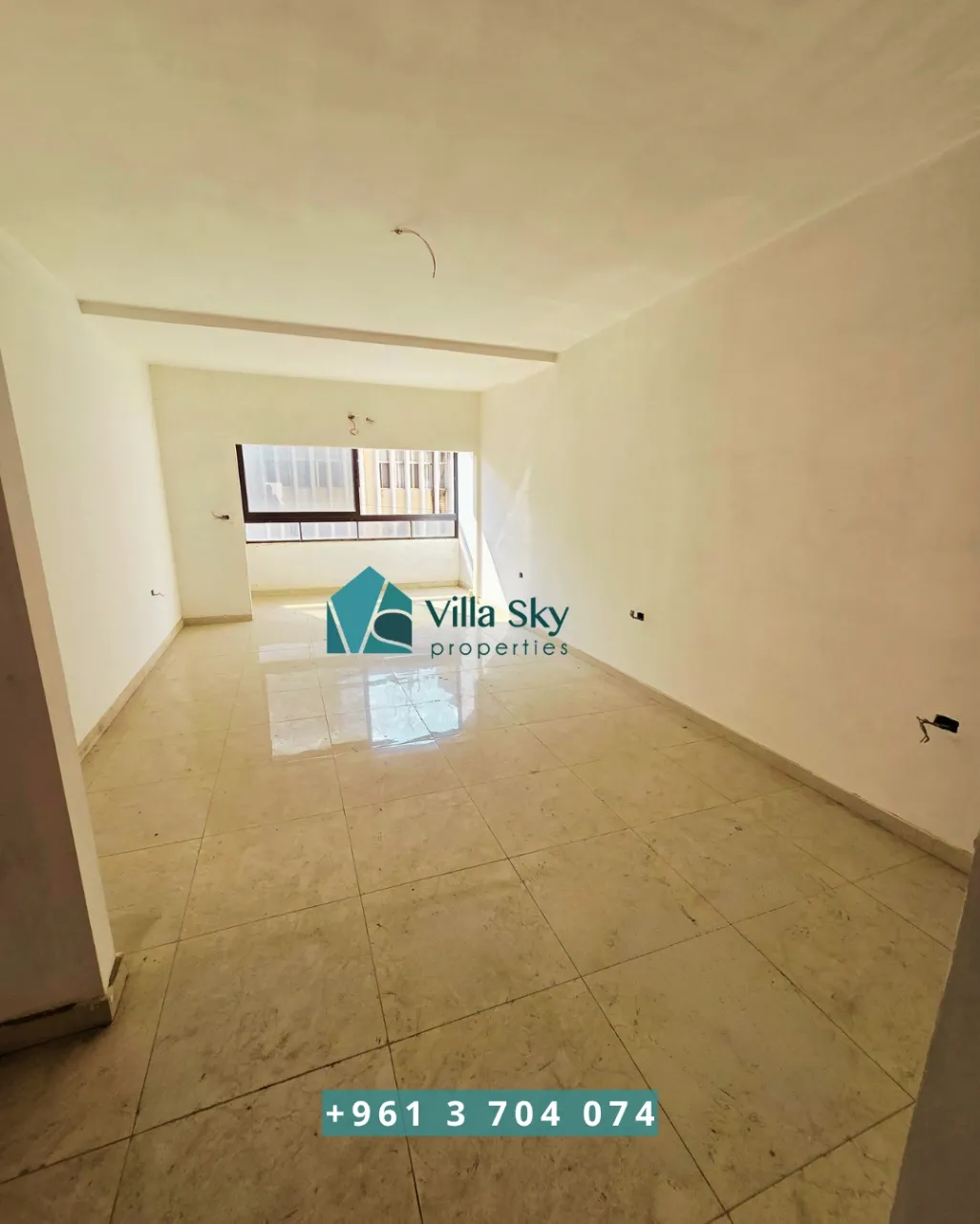 Apartment for sale in Ain El Remmaneh, Lebanon - 3 bed, 2 bath