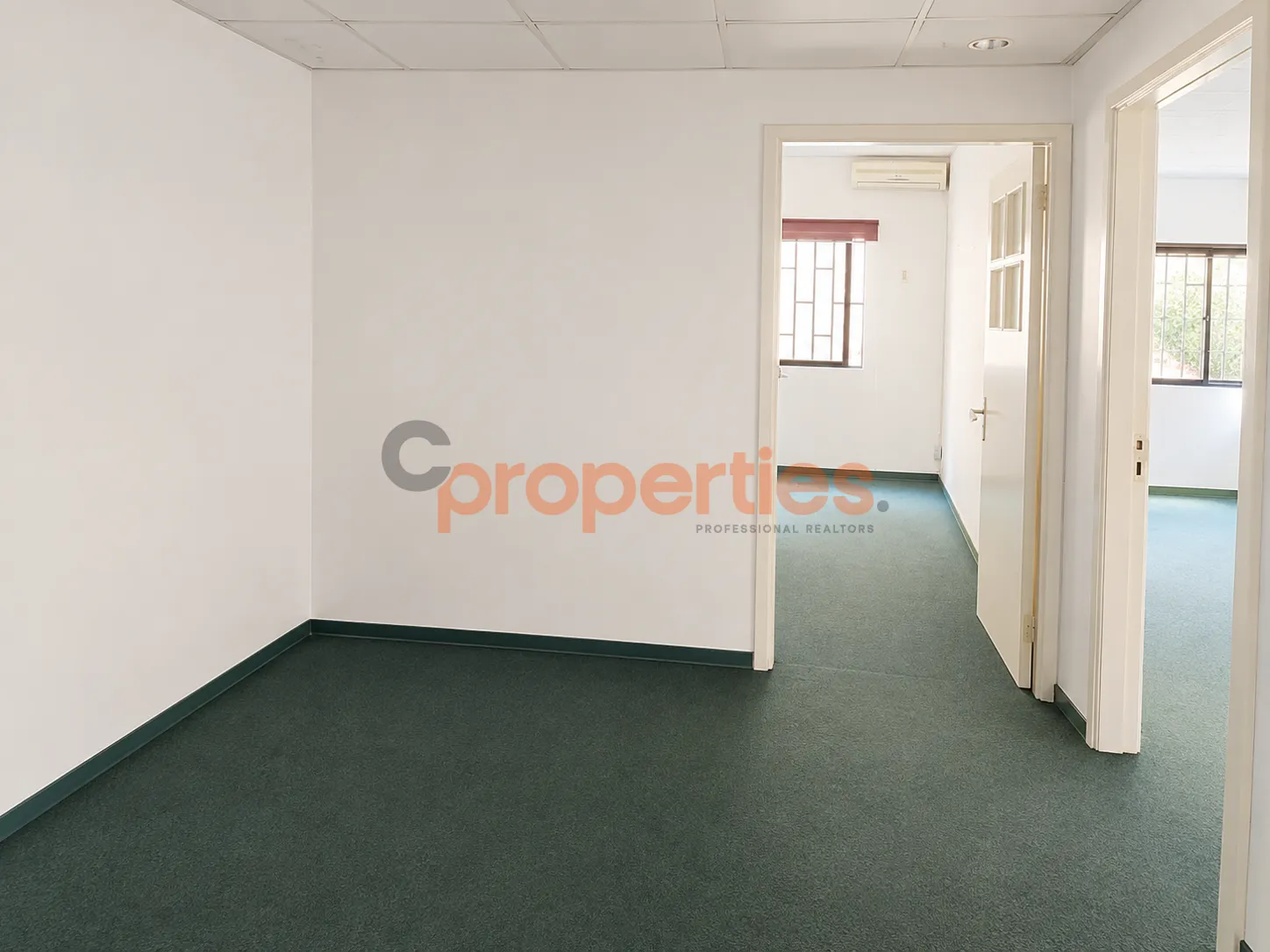 Office for Rent in Jdeideh