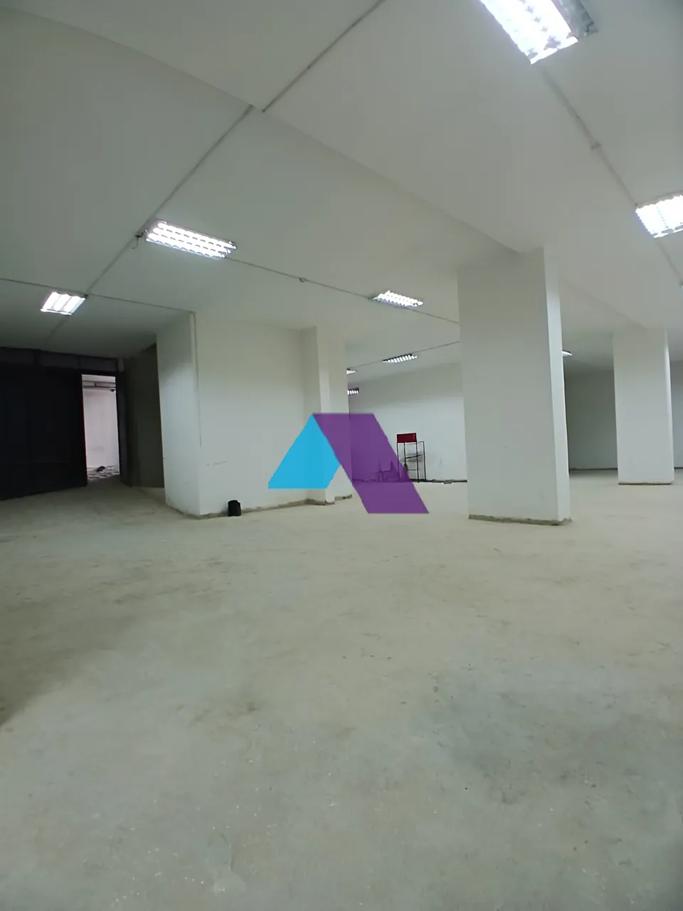 Warehouse for Sale in Baouchriyeh