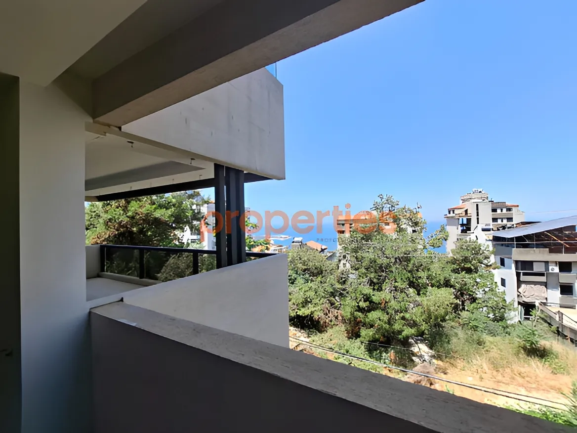 Apartment for Sale in Haret Sakher - 3 bed, 4 bath