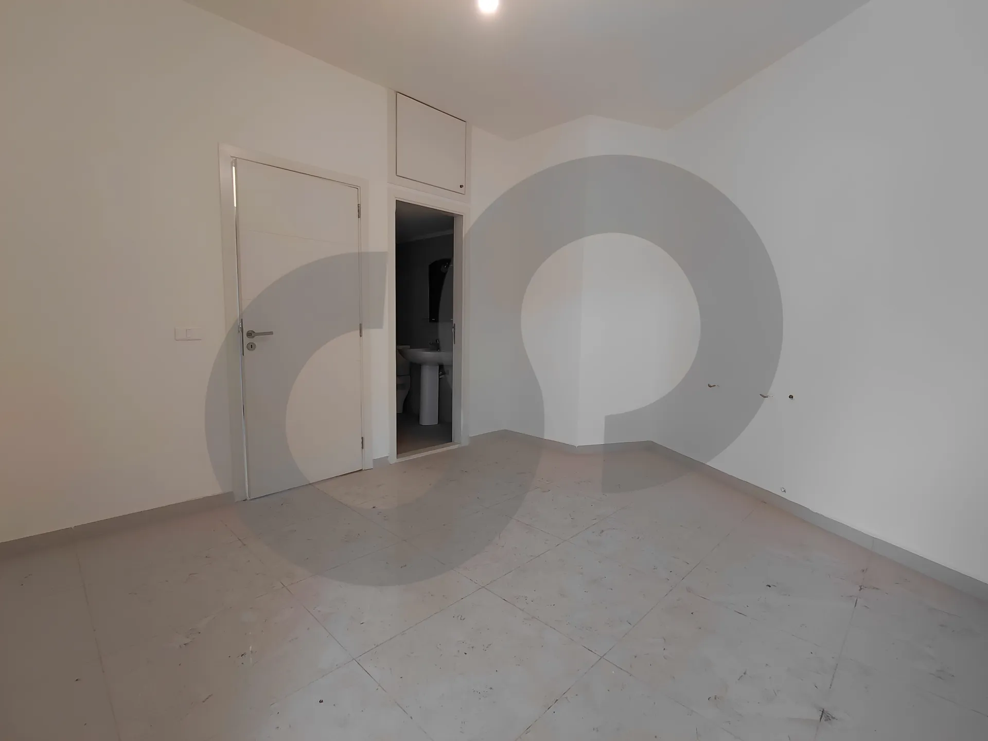 Apartment for Sale in Ras Al Naba'a