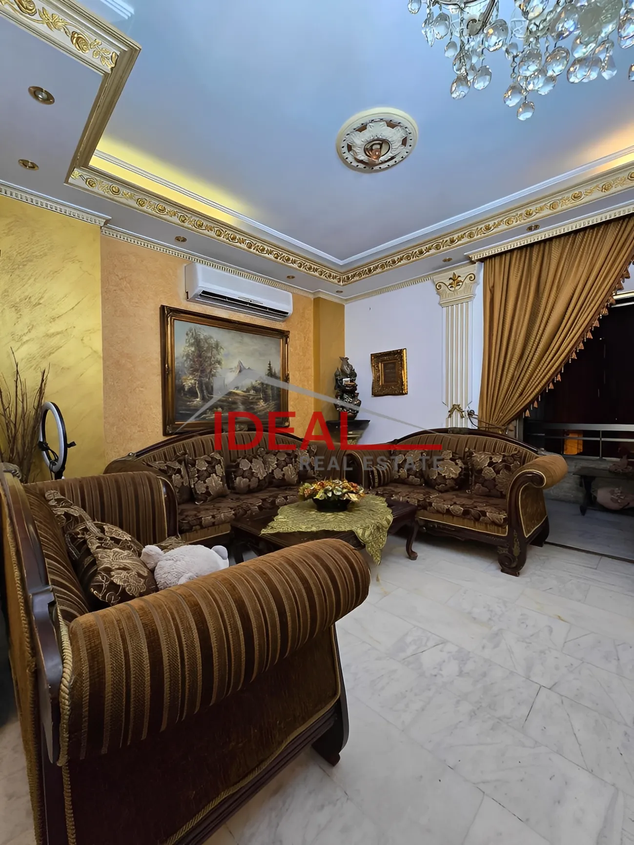 Apartment for Sale in Ain el remmeneh, baabda - 3 bed, 3 bath