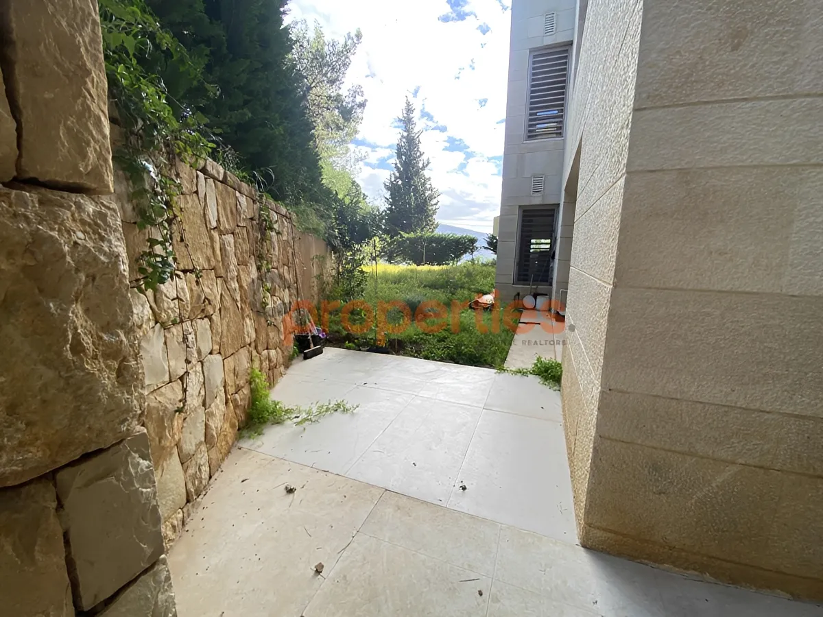 Apartment for Sale in Yarzeh
