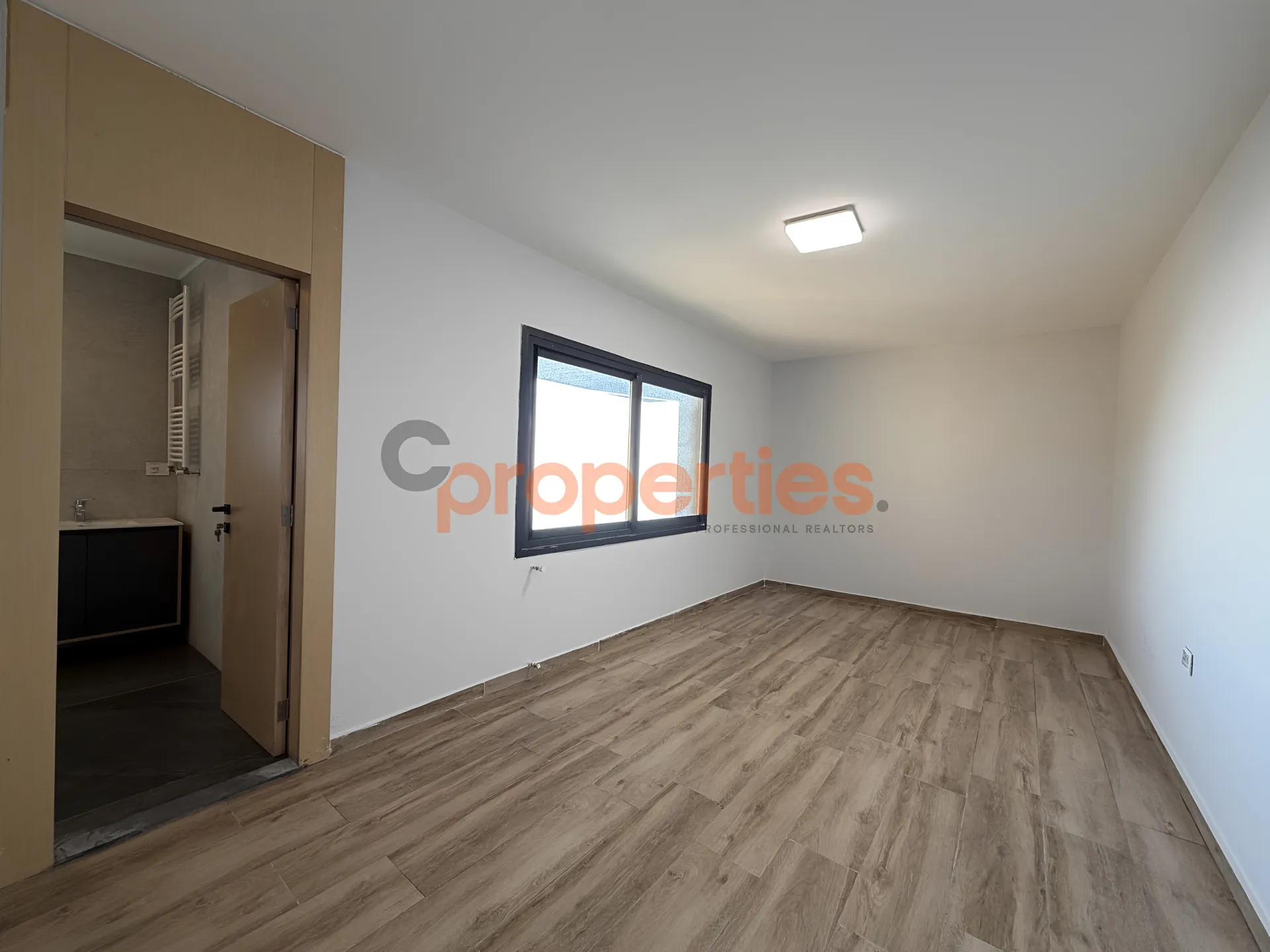 Chalet for Sale in Faqra