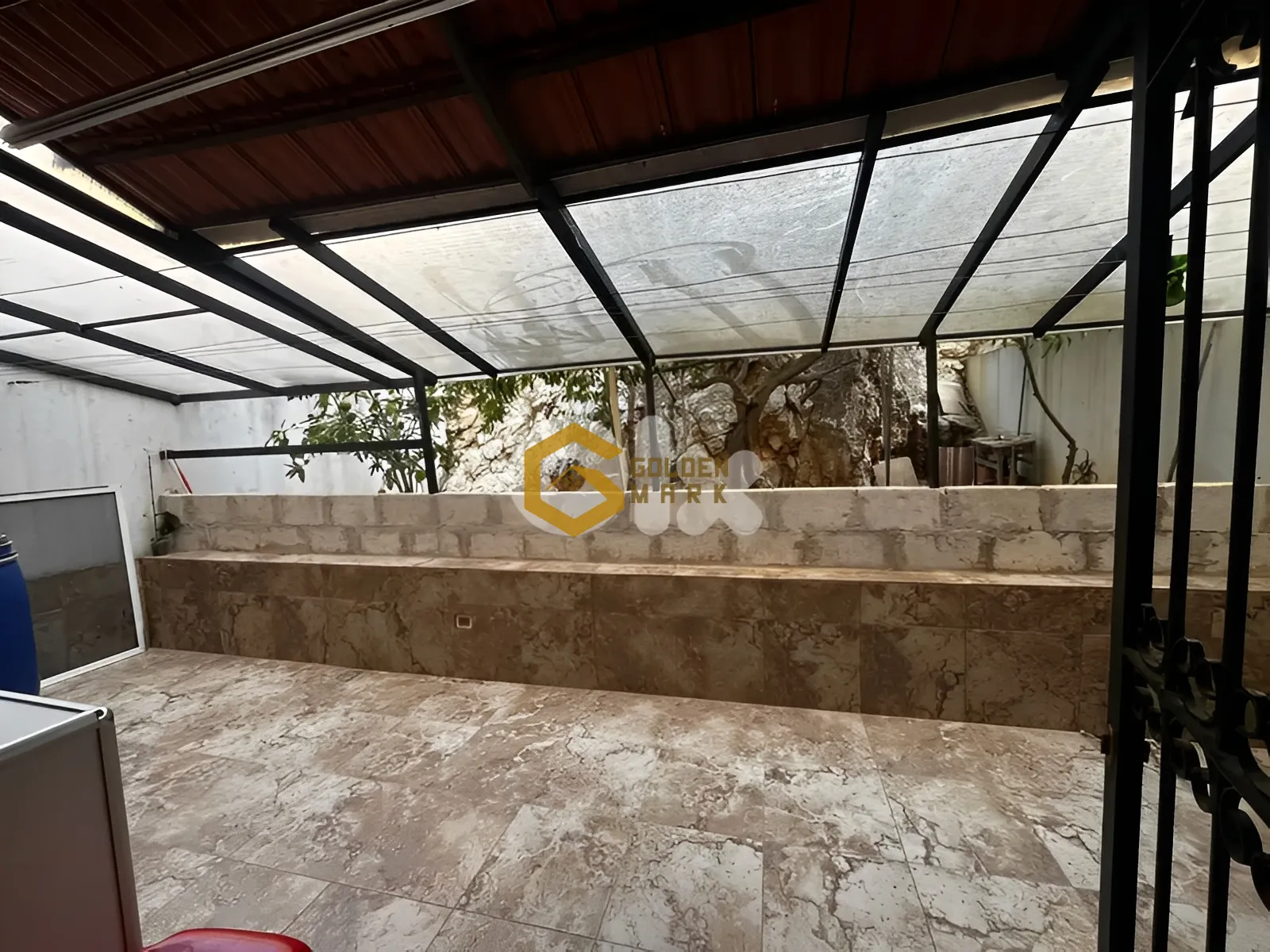 Apartment for Sale in Cornet Chahwan