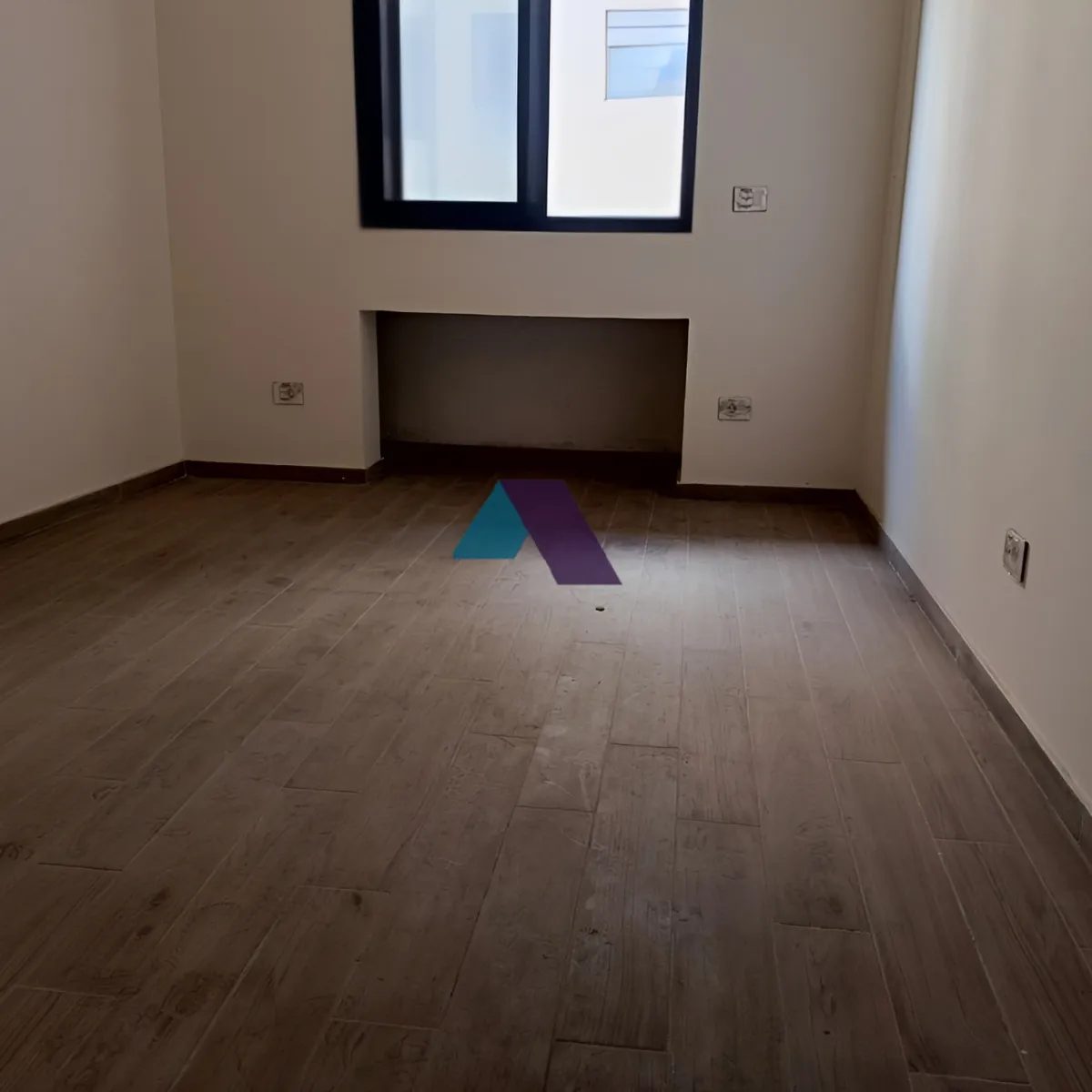 Apartment for Sale in Achrafieh - 2 bed, 1 bath