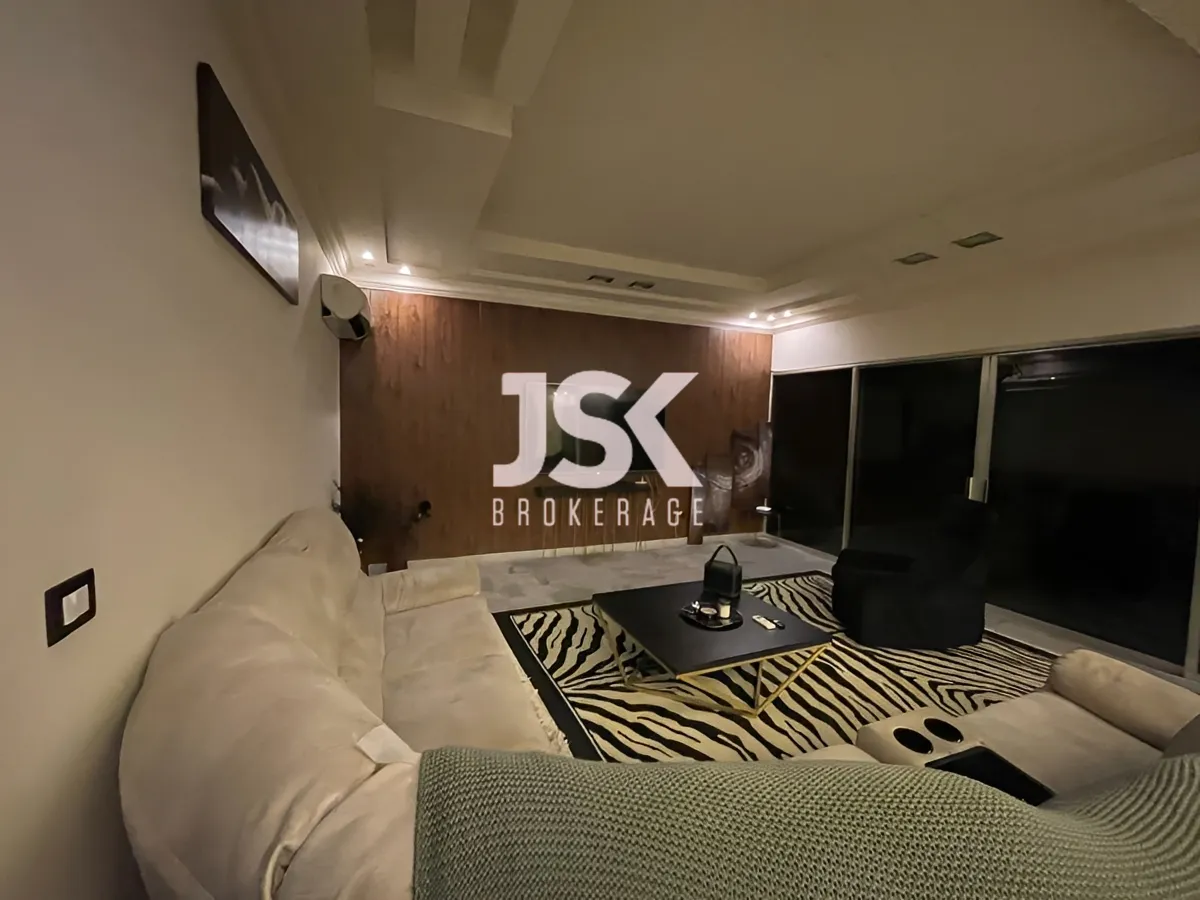 Apartment for Sale in Ramleh Al Bayda, Beirut, Lebanon