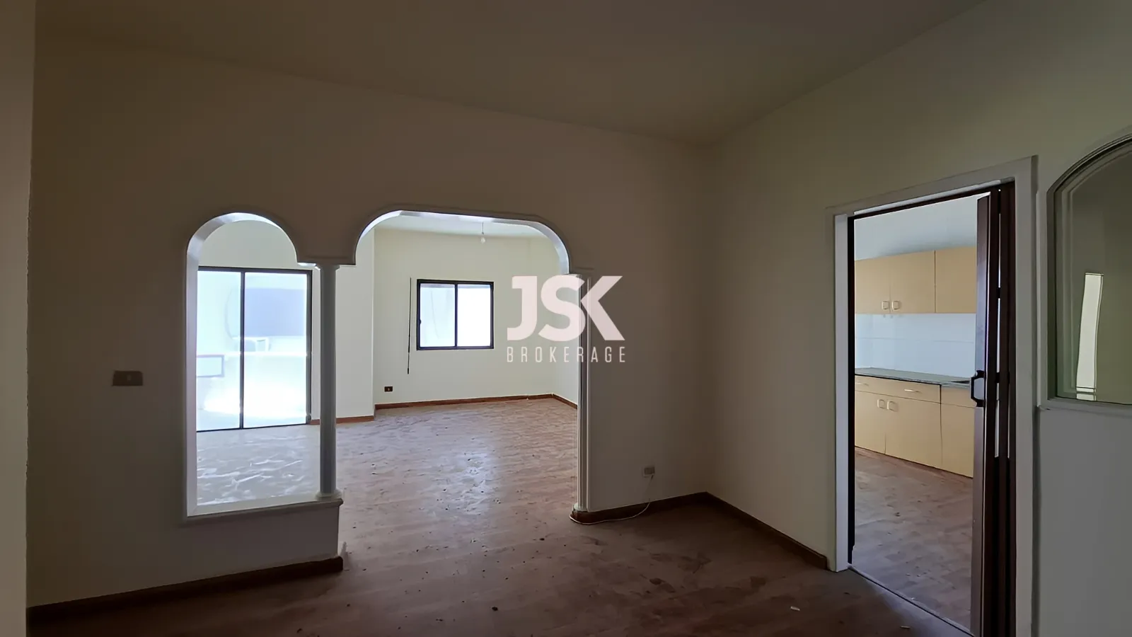 Apartment for Sale in Aamchit - 3 bed, 2 bath