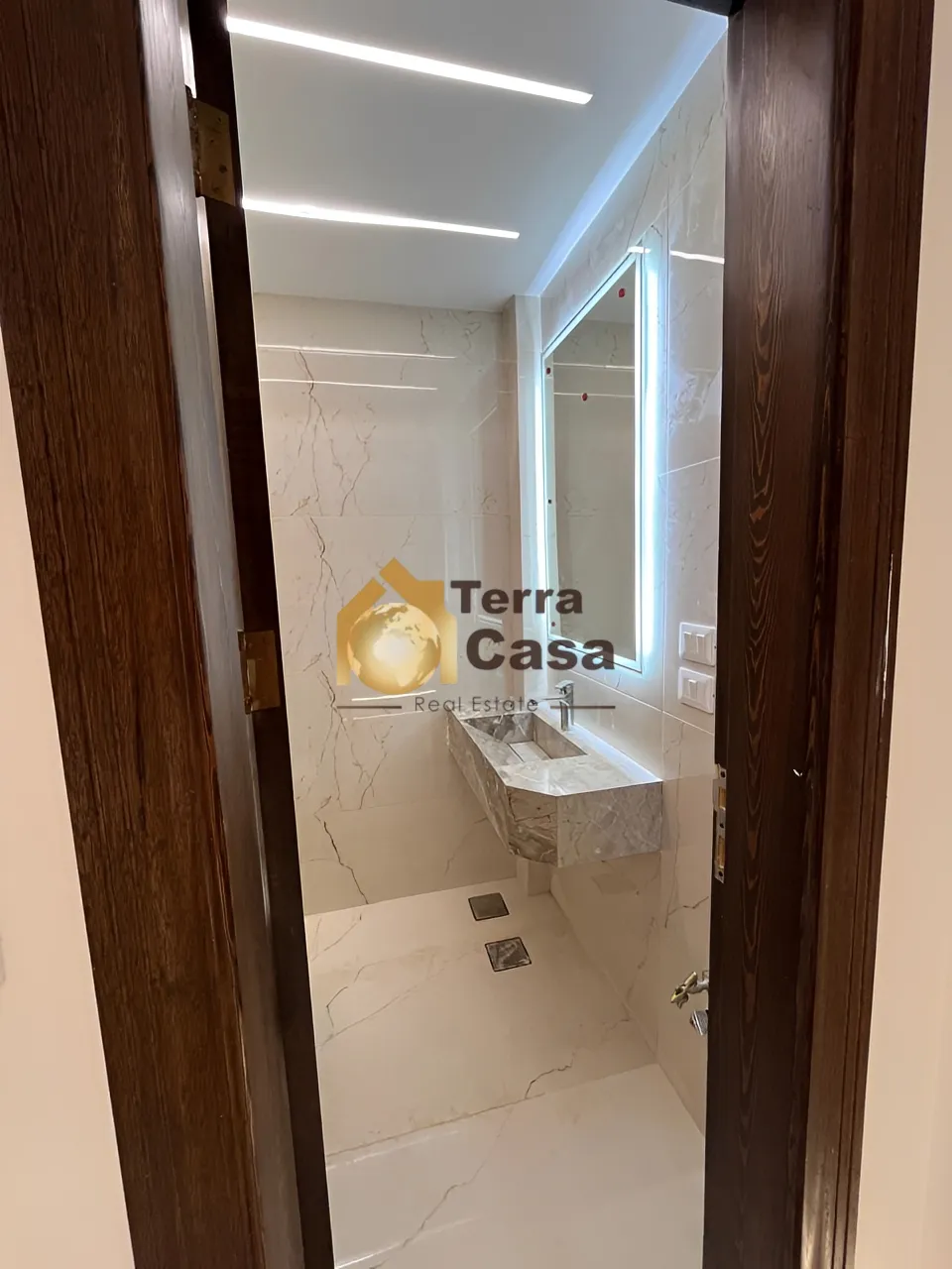 Apartment for Sale in Ksara