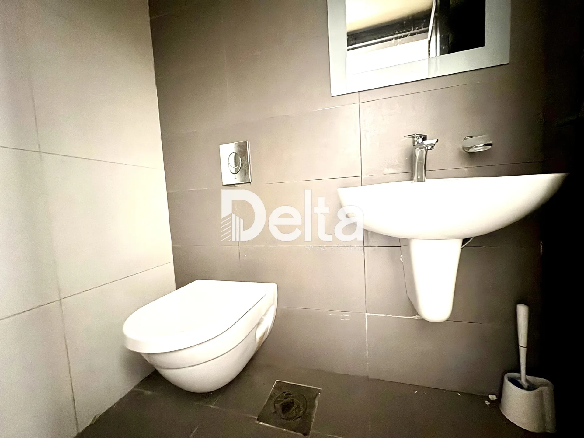 Apartment for rent in Tallet khayat, beirut, lebanon