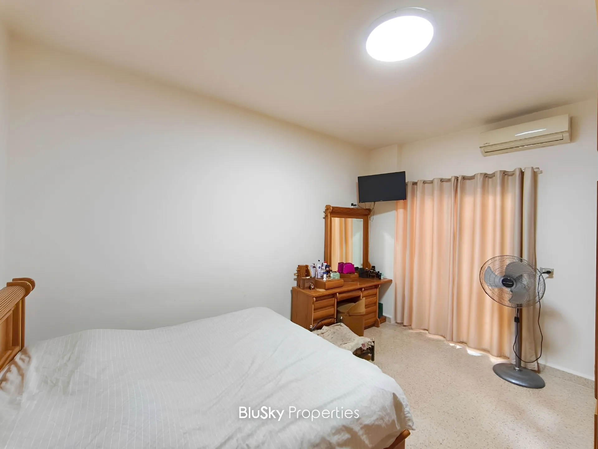 Apartment for rent in Dekwaneh