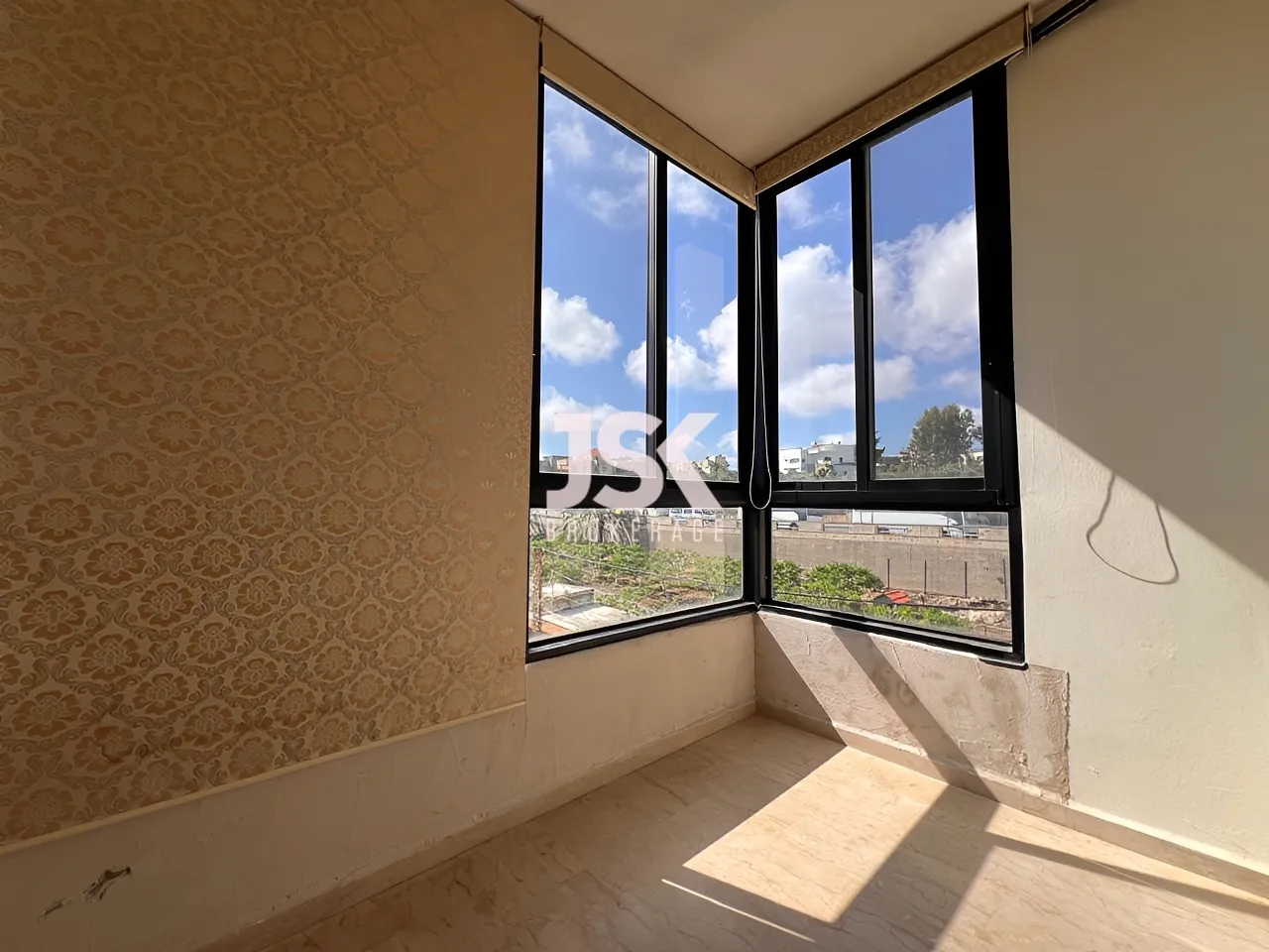 Apartment for Sale in Maghdoucheh