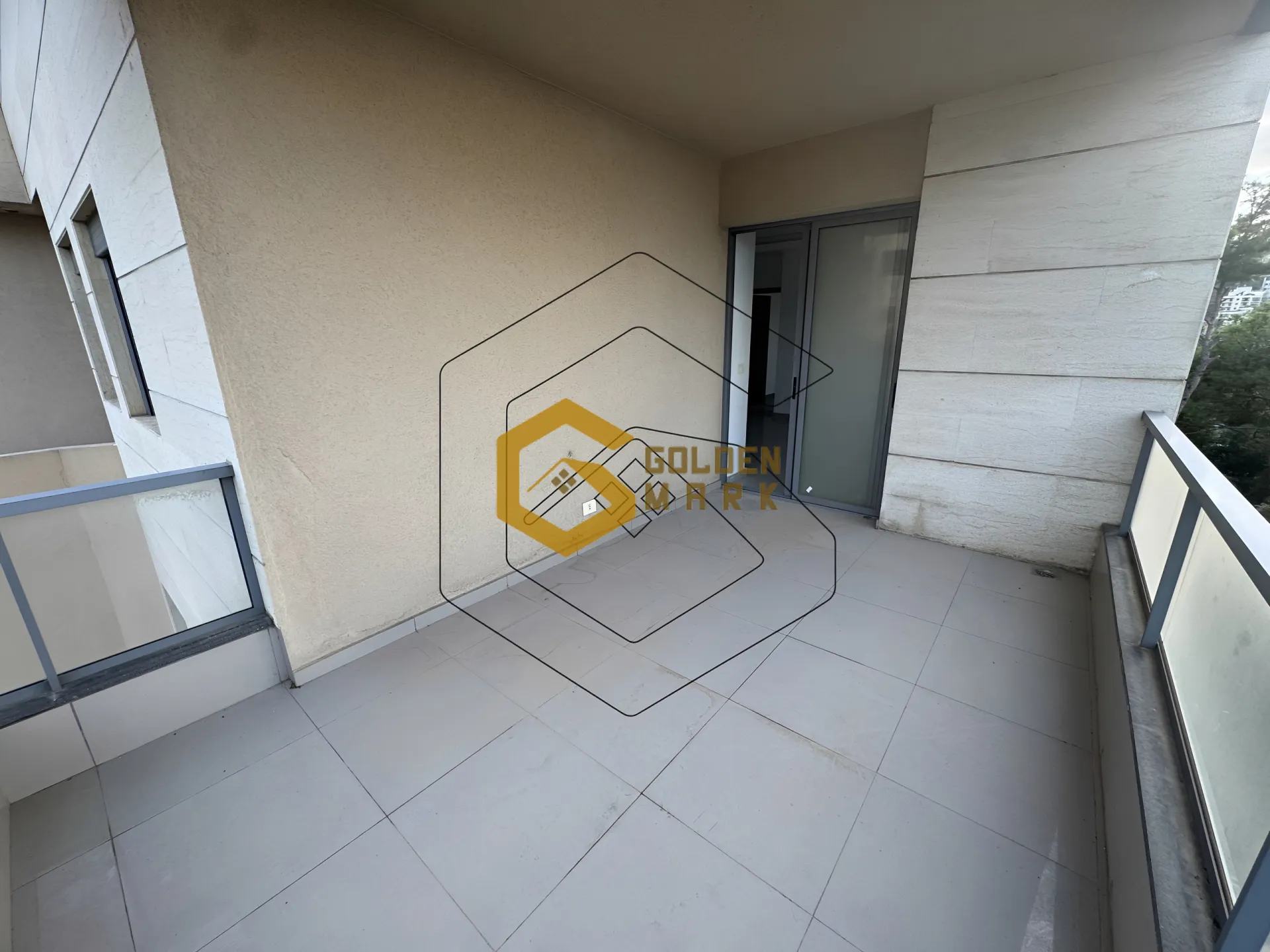 Apartment for Sale in Tilal Ain Saadeh