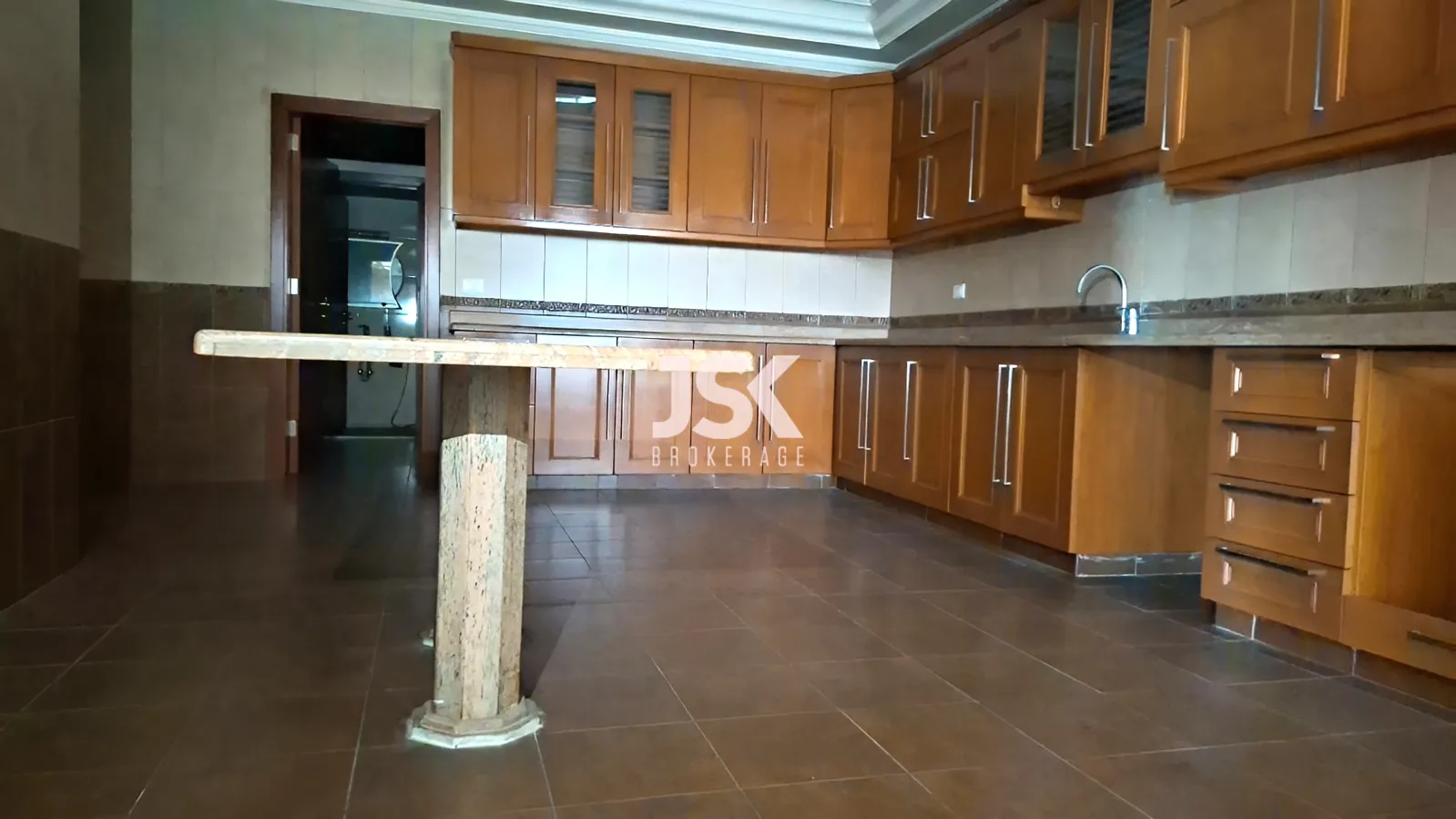 Apartment for Sale in Bir Hasan