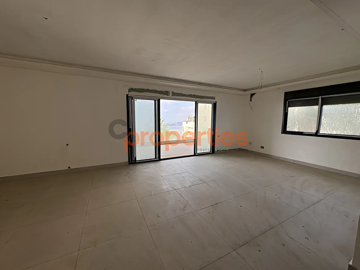Apartment for Sale in Cornet Chahwan - 3 bed, 3 bath