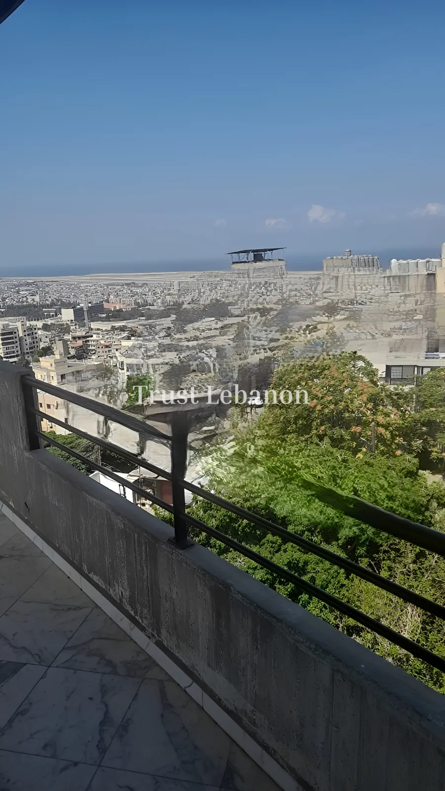Apartment for rent in Ain El Remmaneh, Lebanon