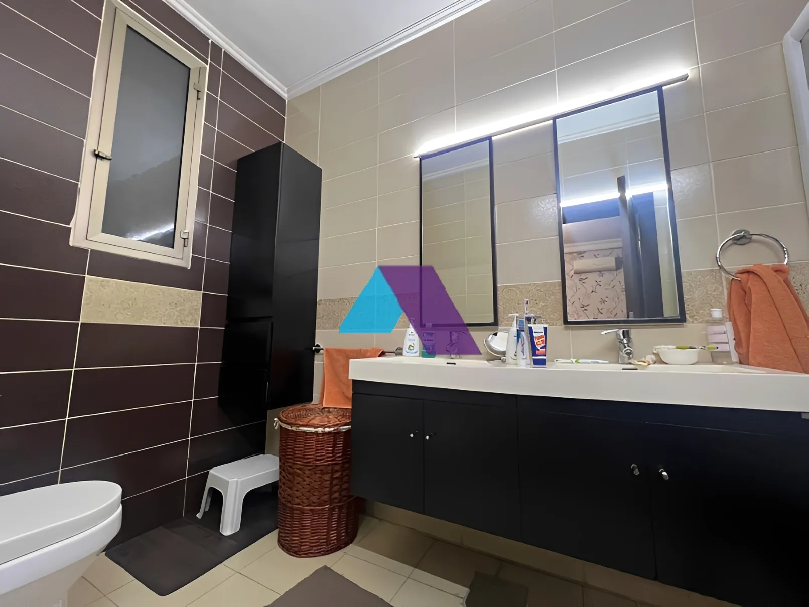 Apartment for Sale in Hazmieh - 4 bed, 3 bath