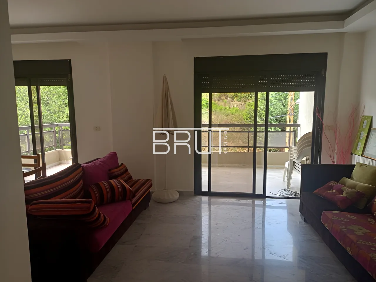 Apartment for Sale in Ballouneh
