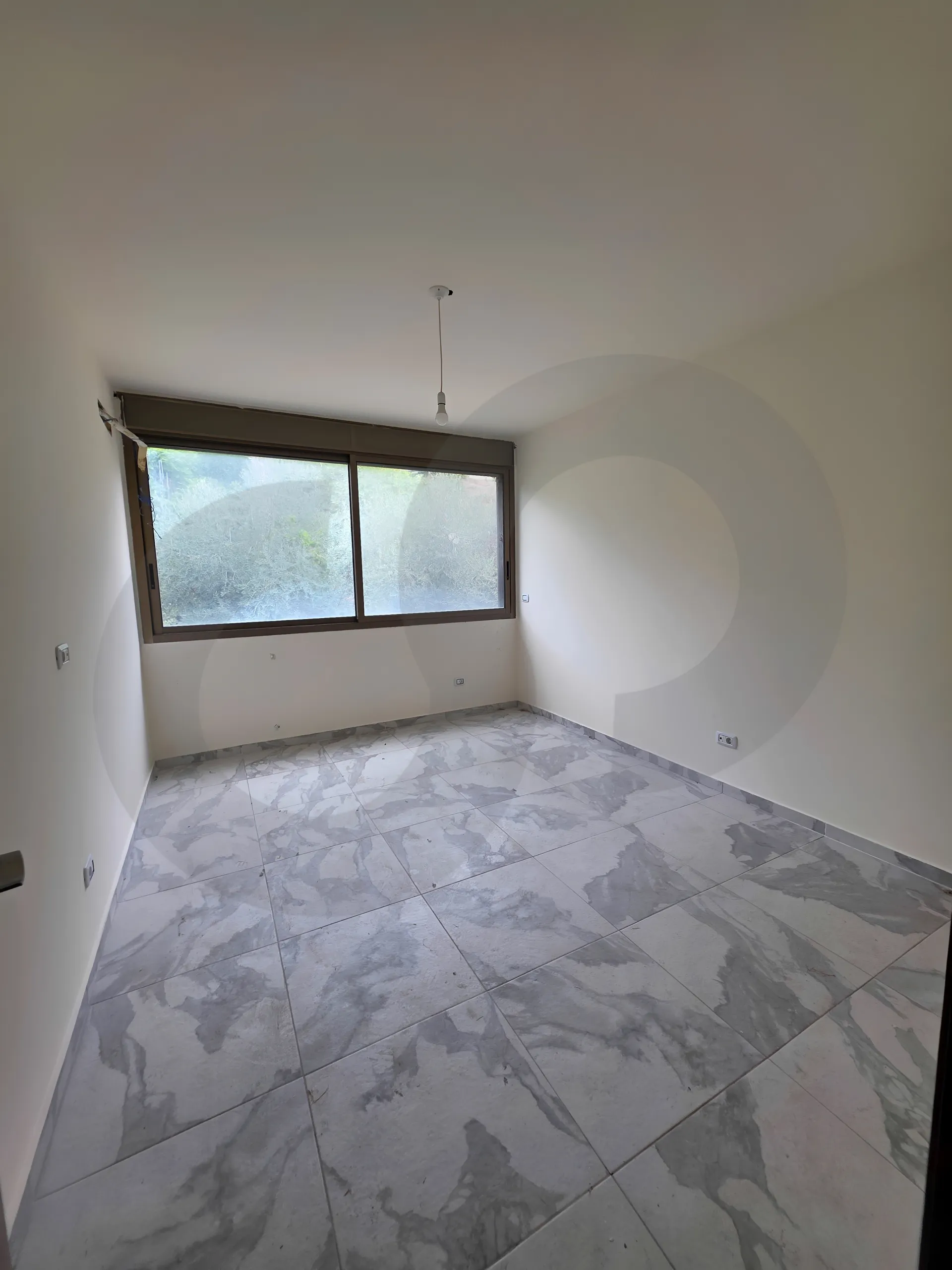 Apartment for Sale in Jouret El Ballout