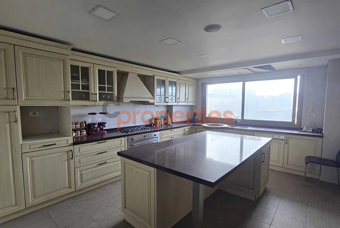 Apartment for Rent in Forn El Chebbak