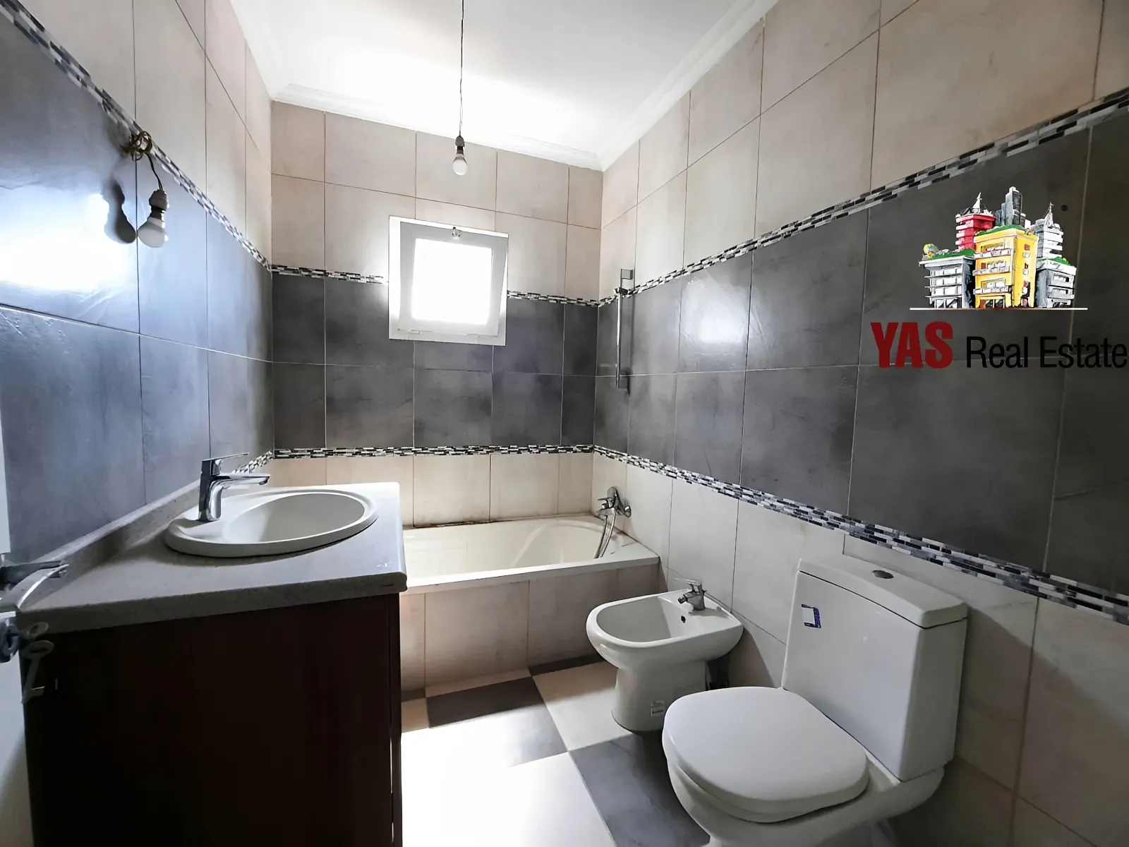 Apartment for Sale in Adonis