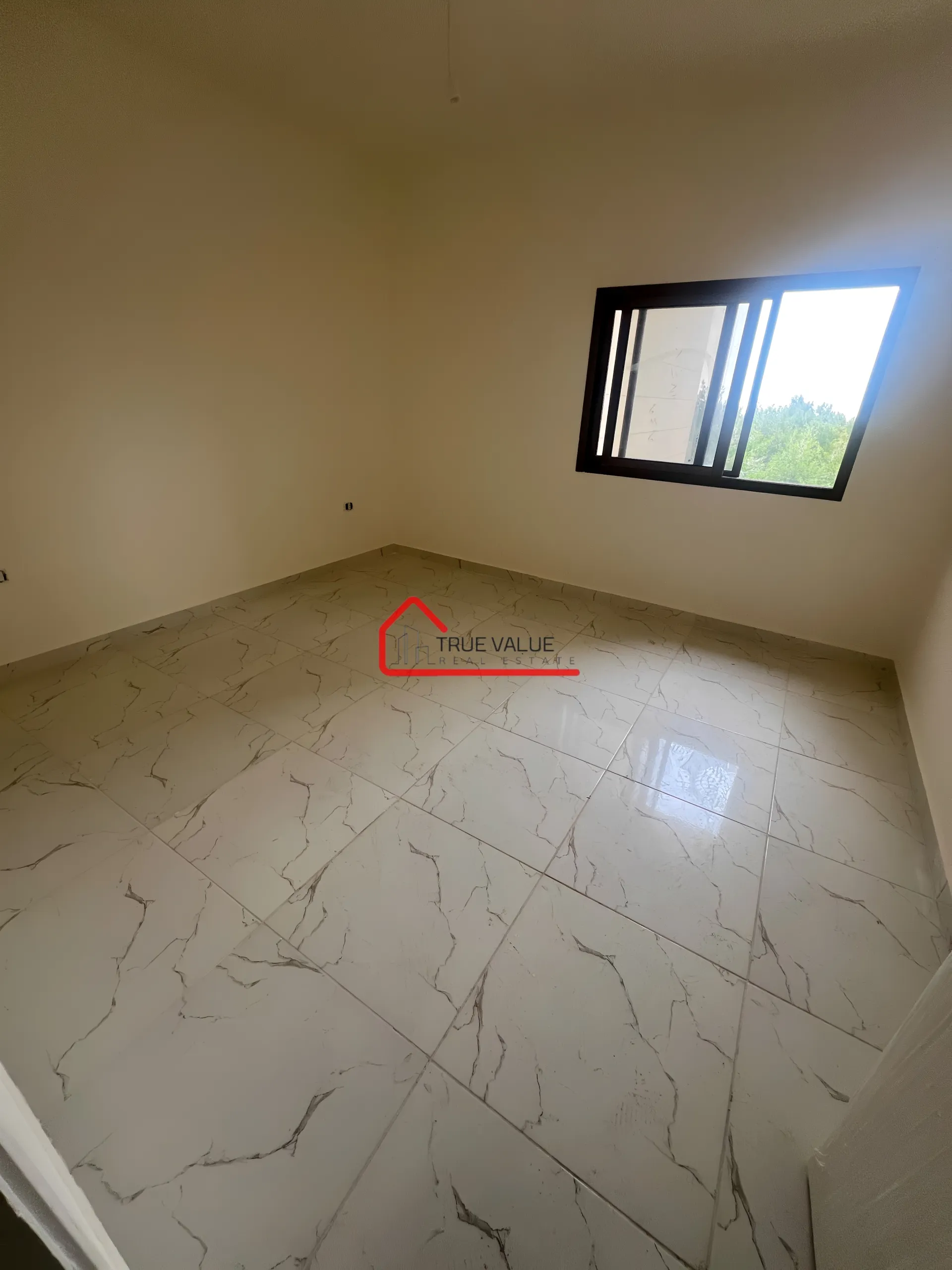 Apartment for sale in Dawhet el hoss, aley, lebanon