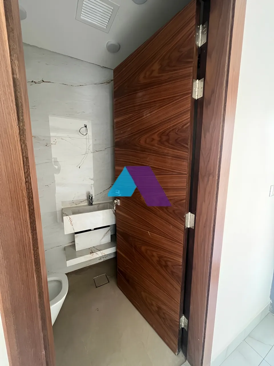 Apartment for Sale in Raoucheh