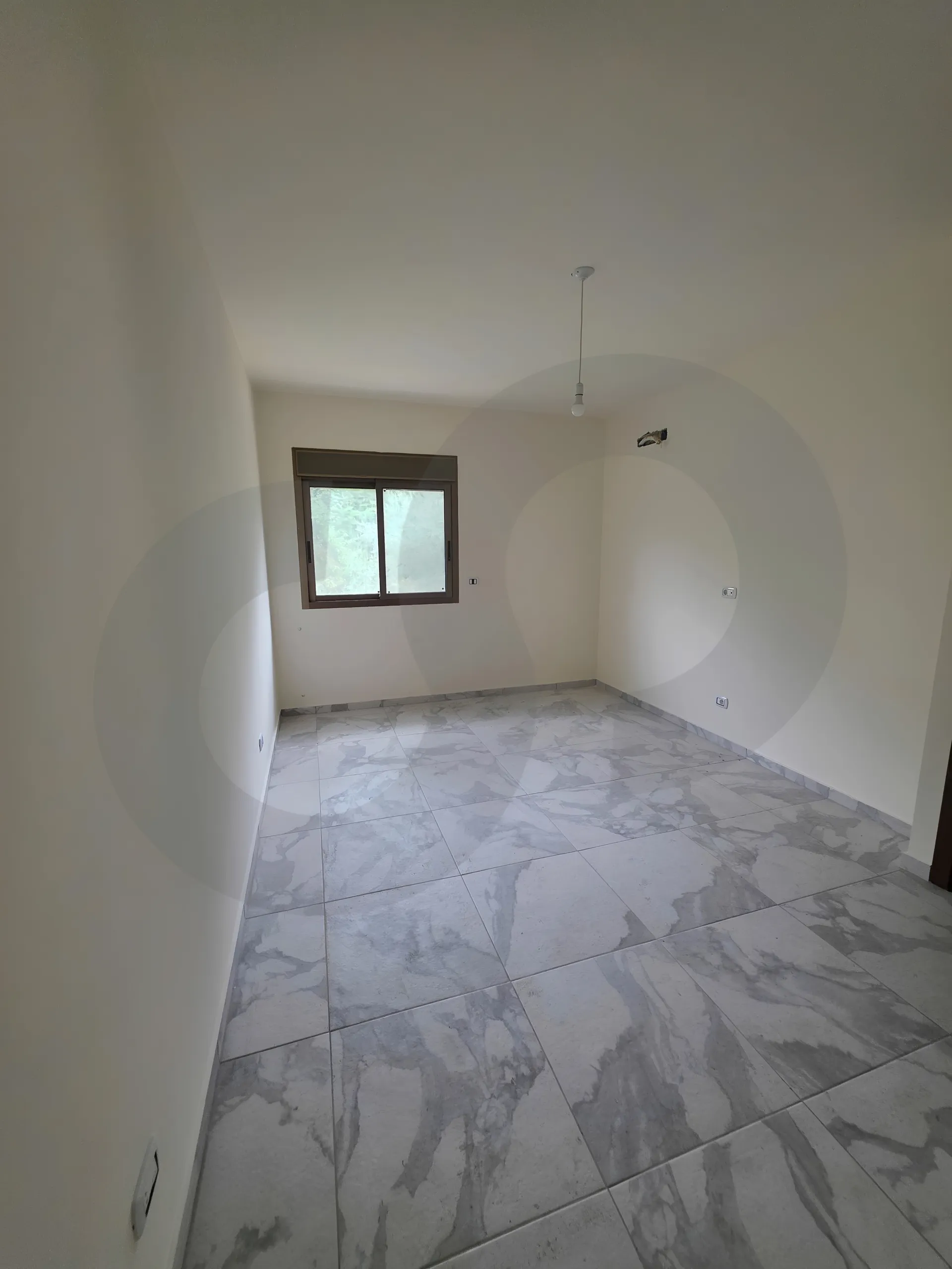 Apartment for Sale in Jouret El Ballout