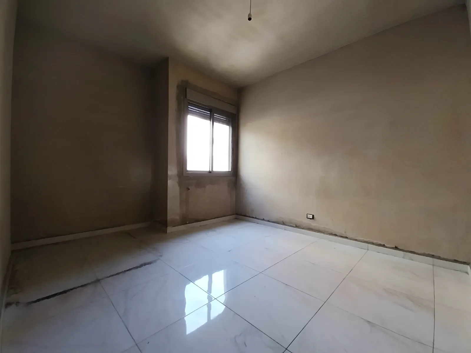 Apartment for Sale in Jounieh - 2 bed, 2 bath