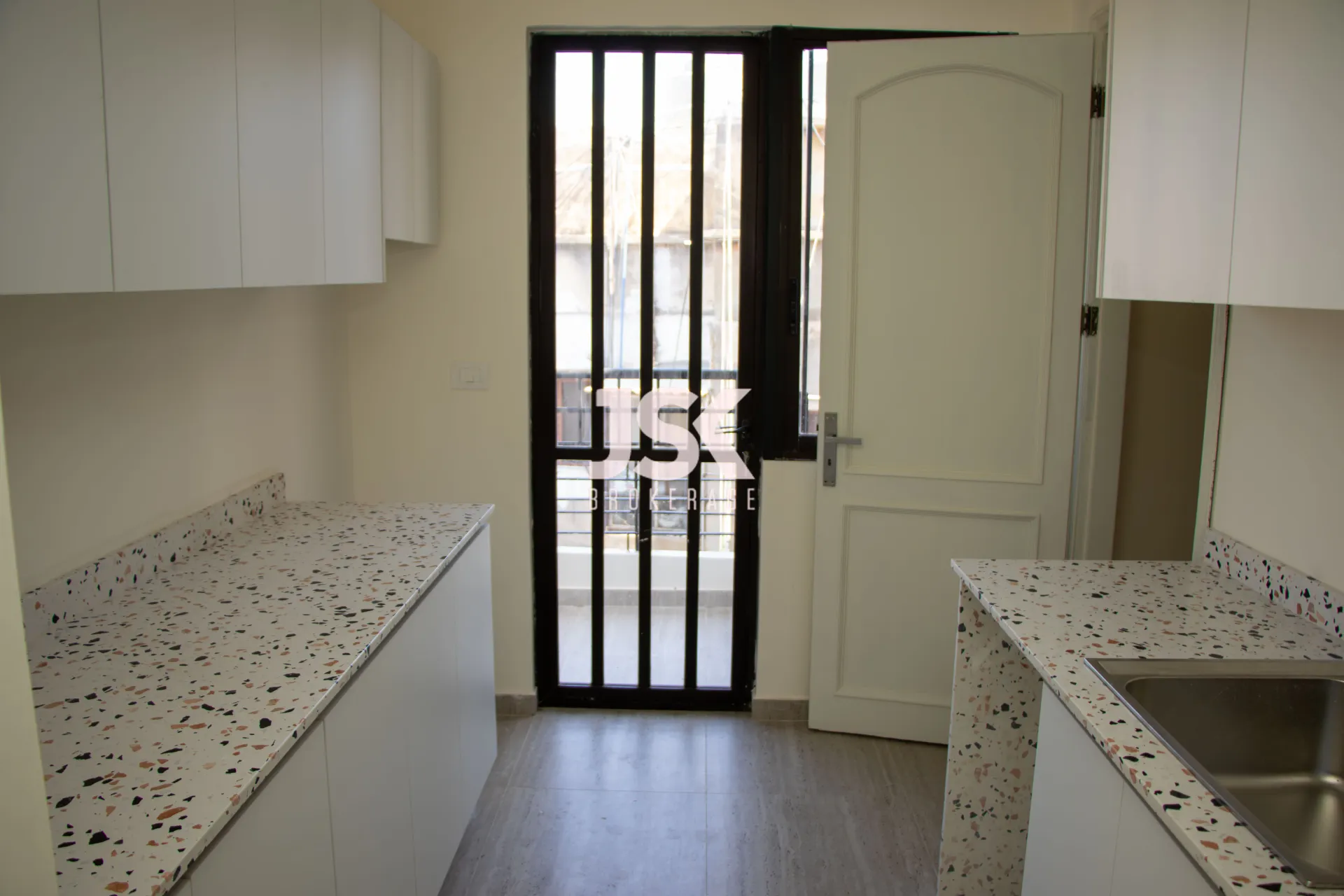 Apartment for Rent in Ras