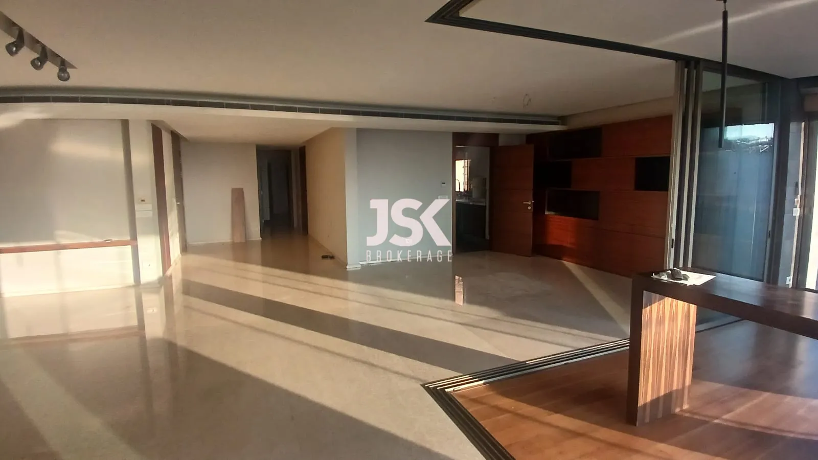 Apartment for Sale in Mtaileb