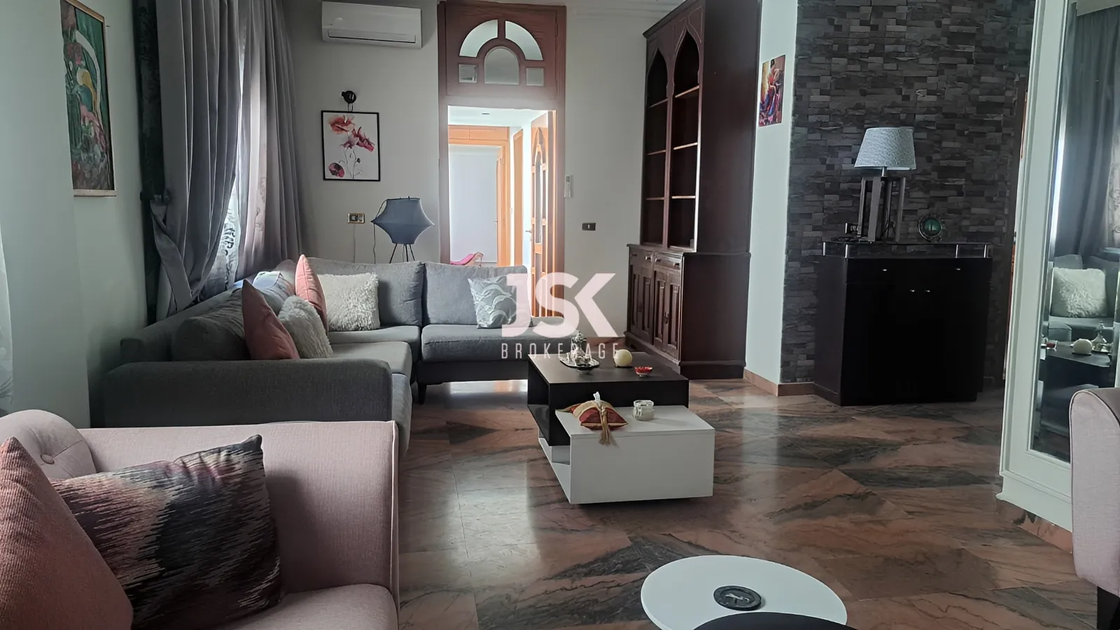 Apartment for Sale in Ras Beirut - 2 bed, 3 bath