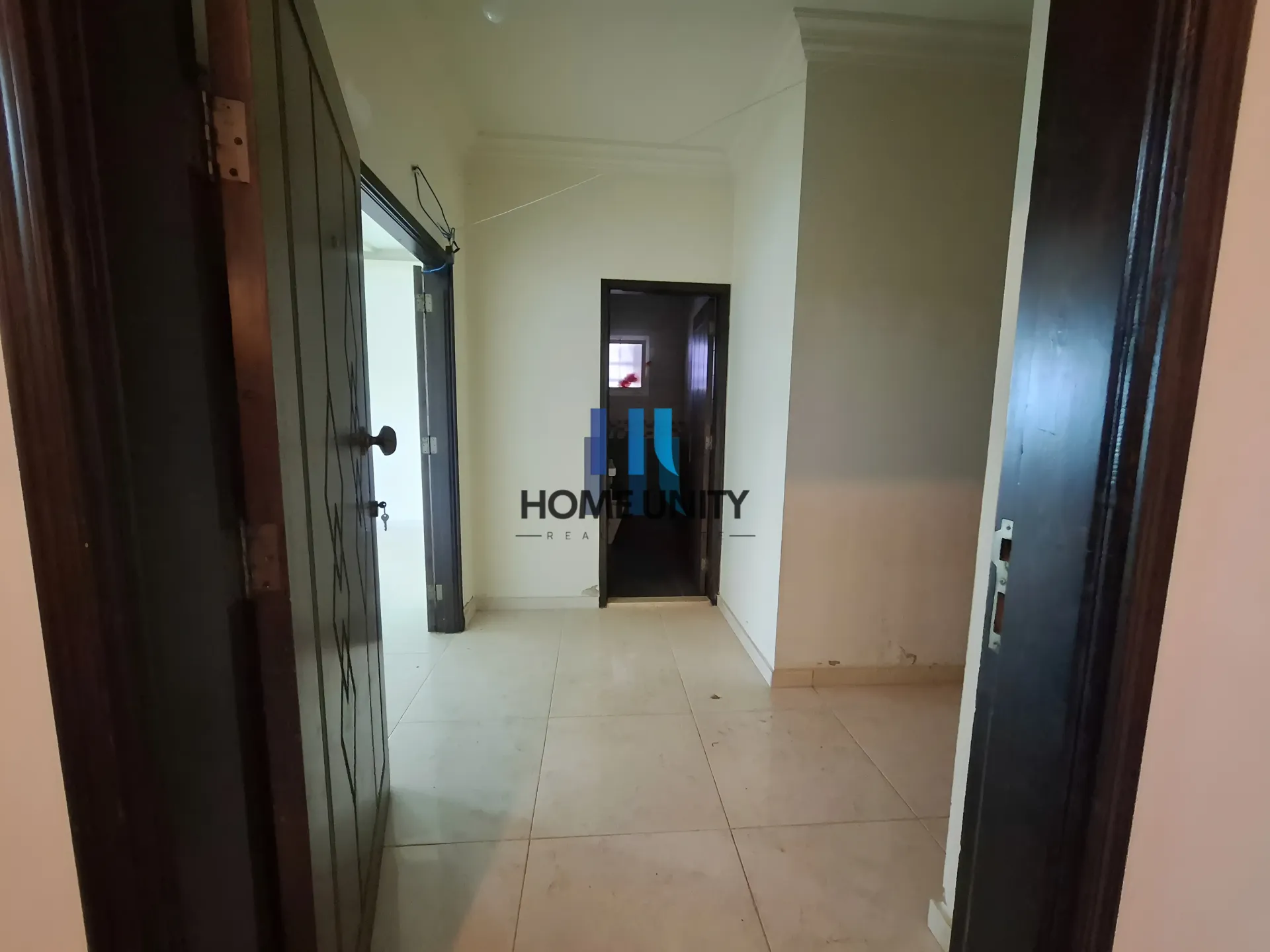 Apartment for Sale in Ain Enoub