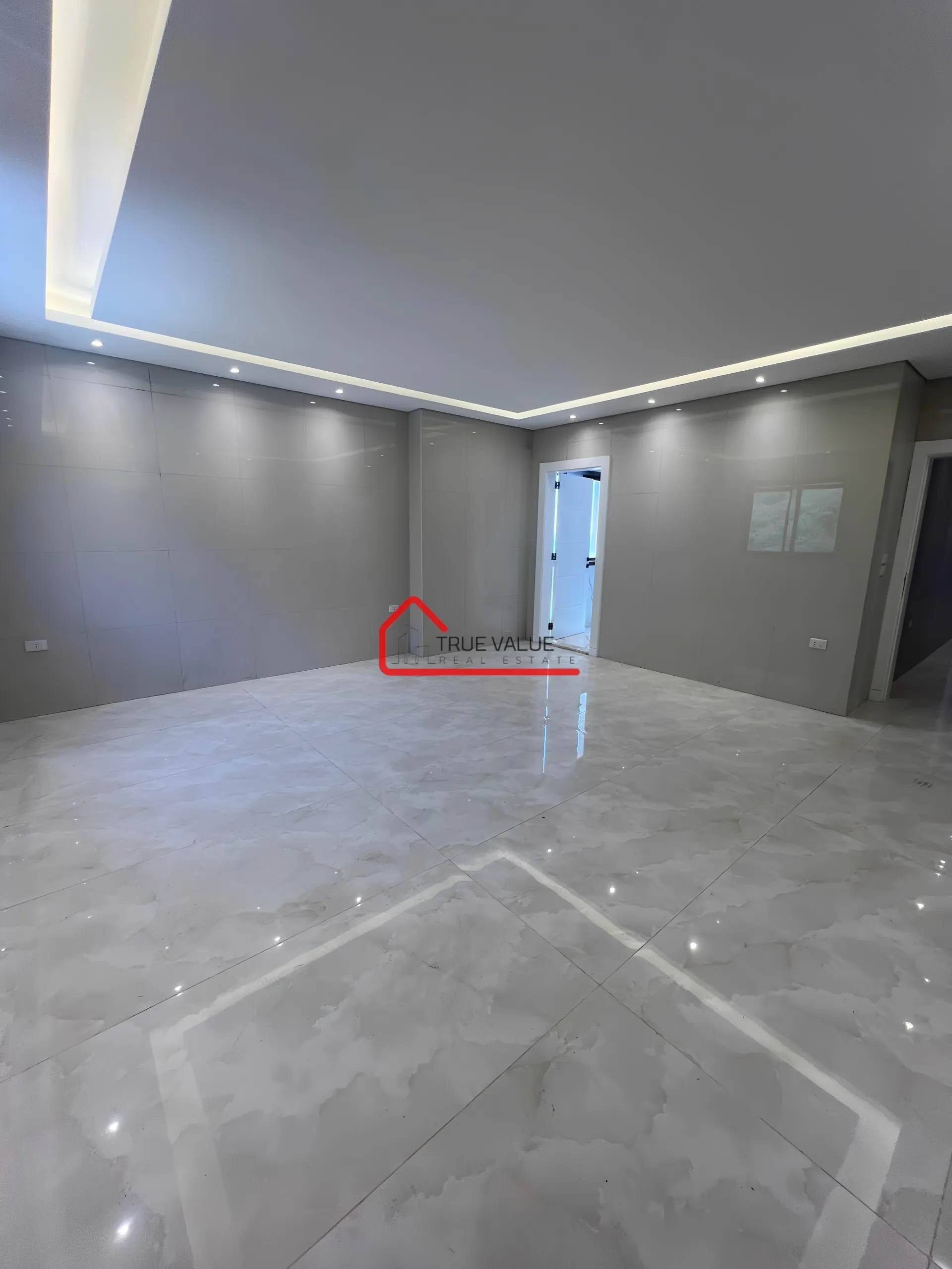 Apartment for sale in Dawhet el hoss, aley, lebanon